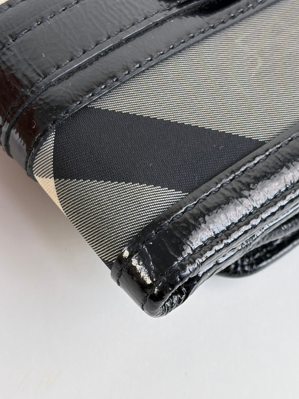 Burberry black patent and beat check nylon compact wallet