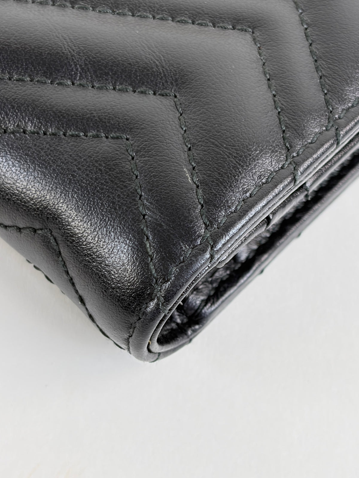 Gucci black gg Marmont card case wallet