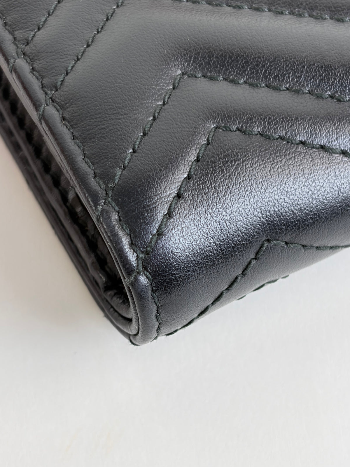Gucci black gg Marmont card case wallet