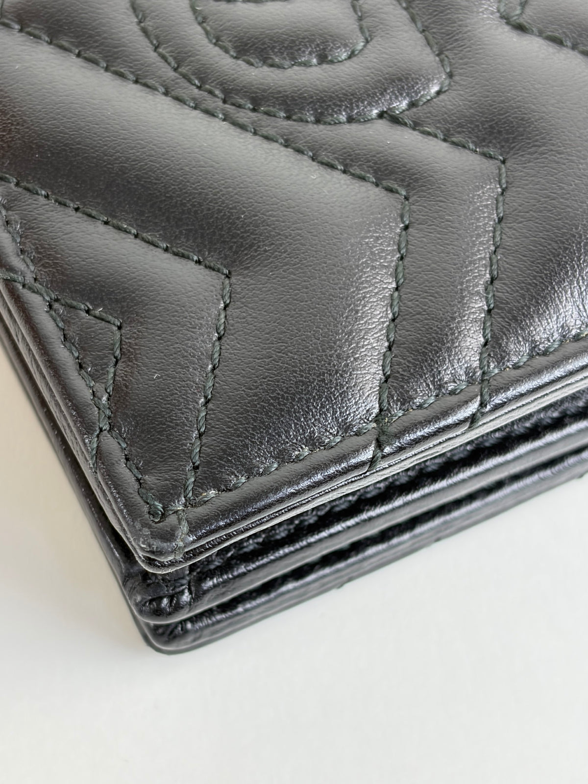 Gucci black gg Marmont card case wallet