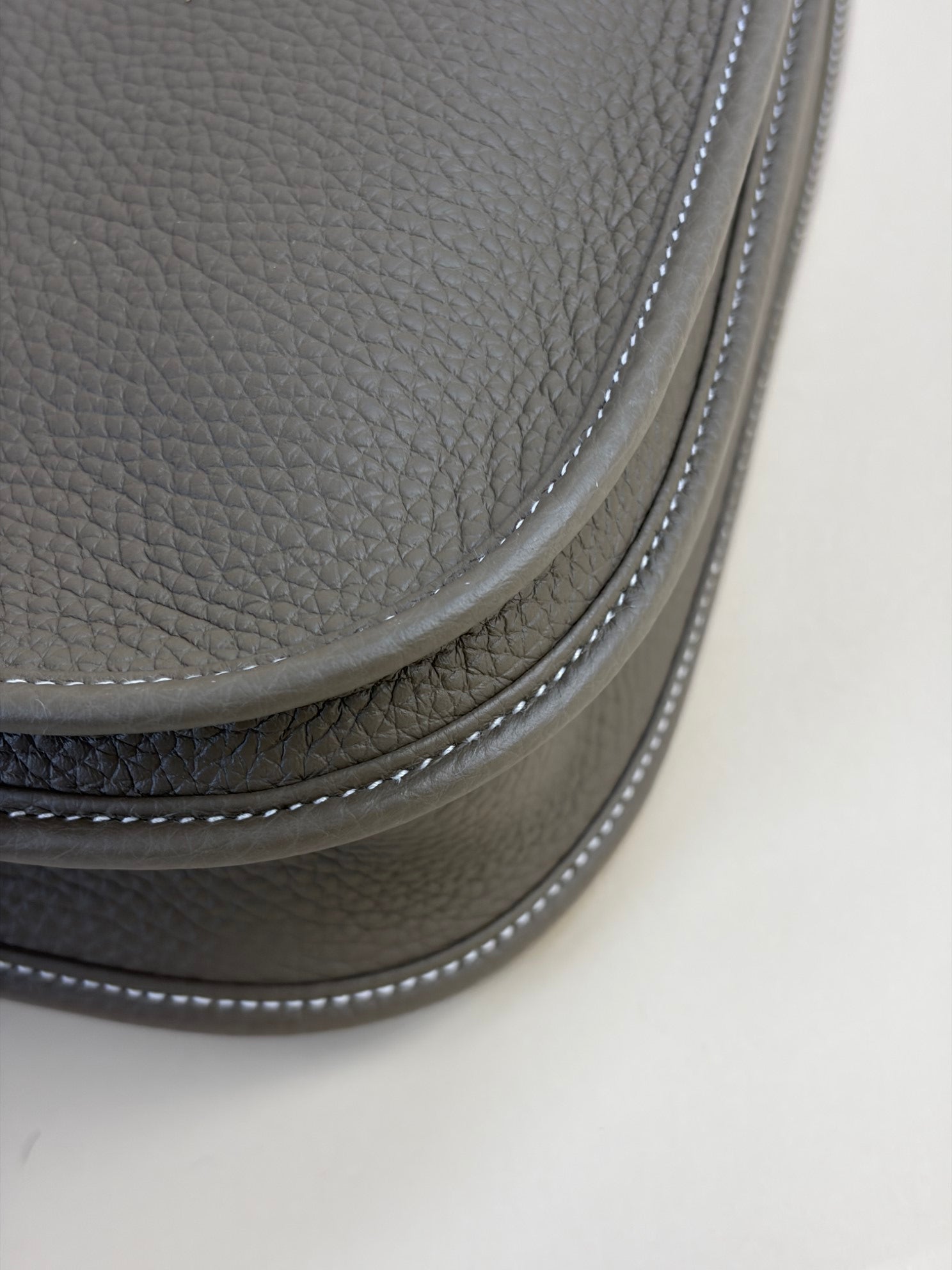 Hermes Etoupe Evelyne 29 Shoulder Bag