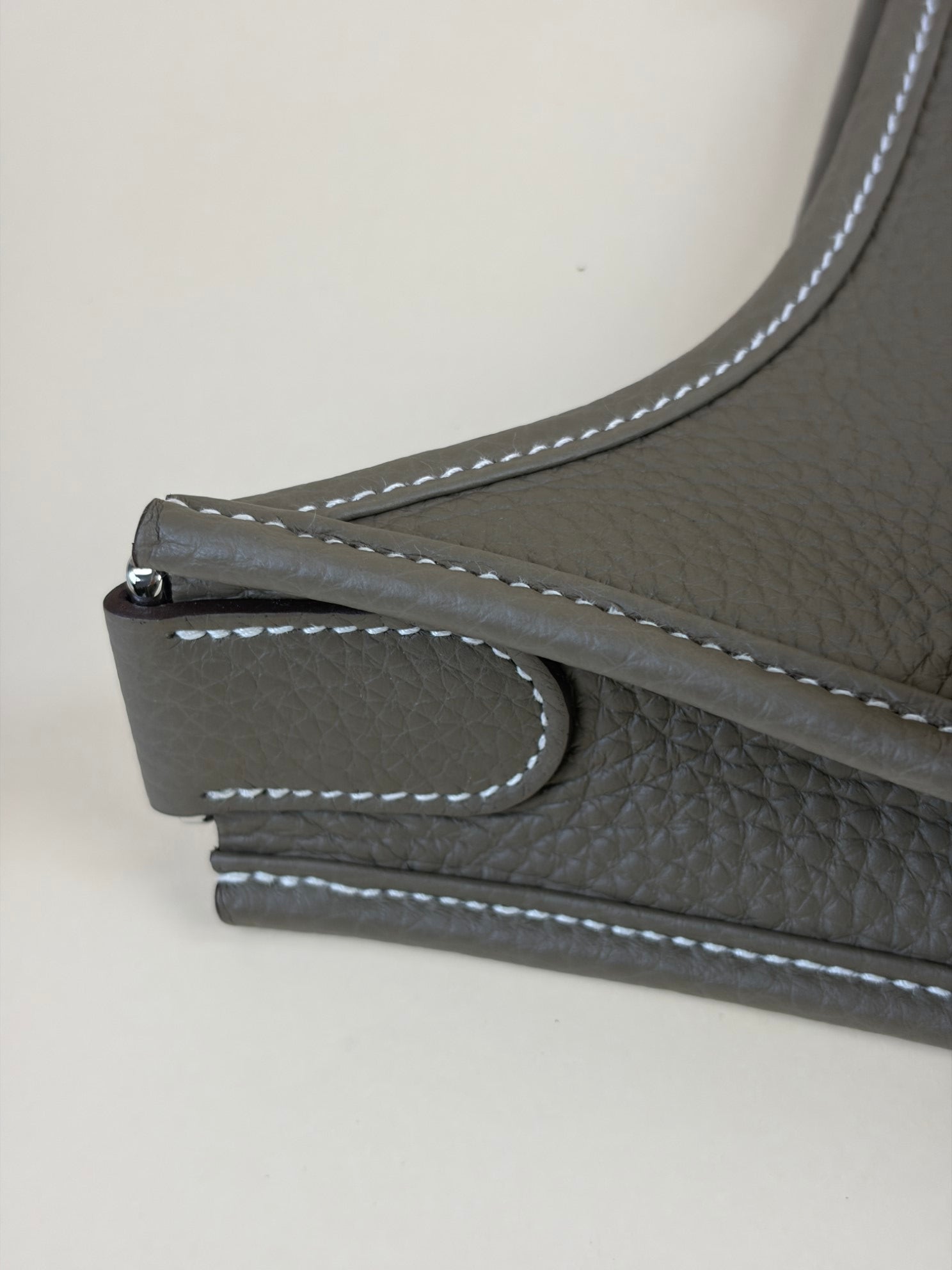 Hermes Etoupe Evelyne 29 Shoulder Bag