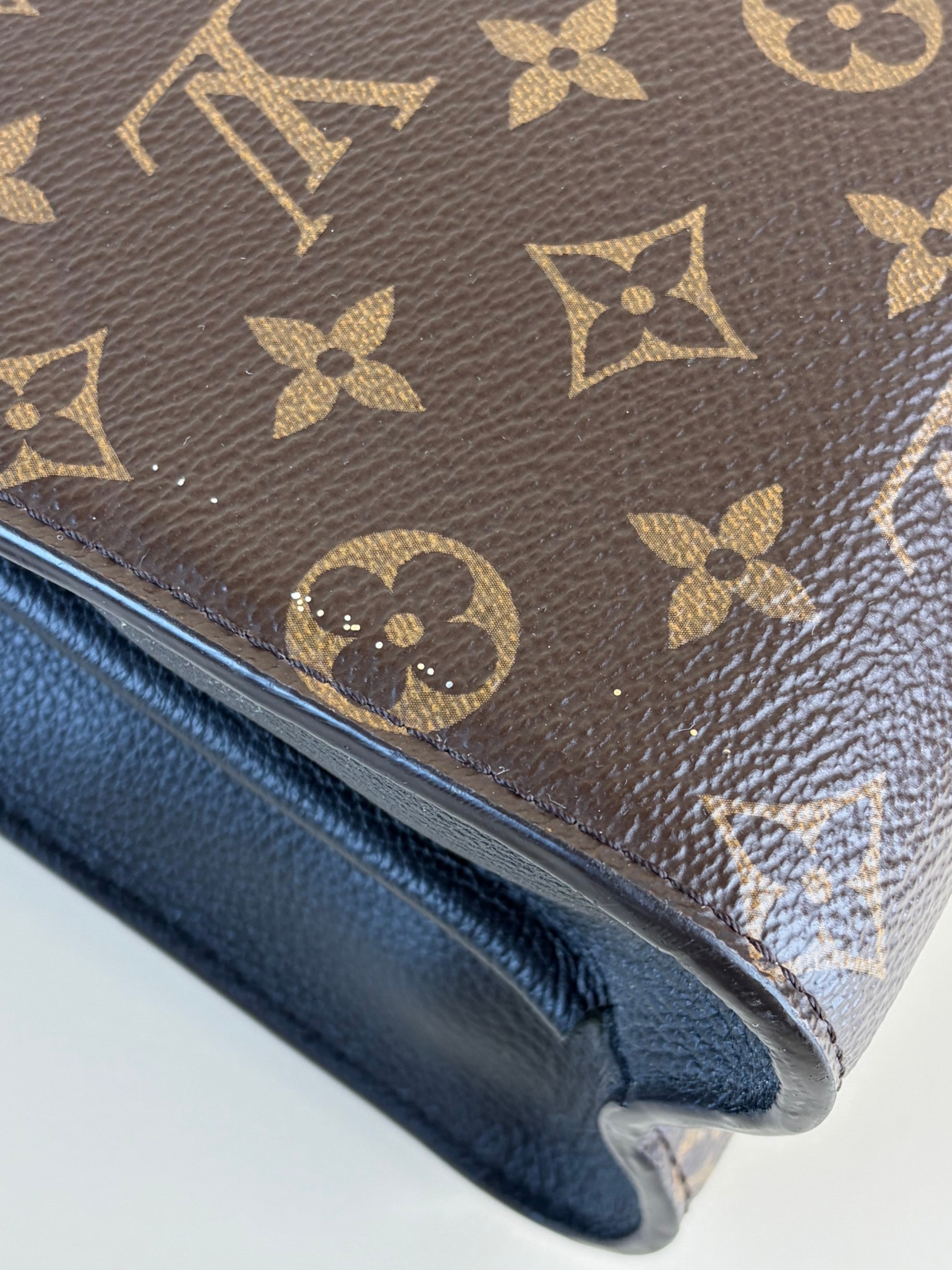 louis Vuitton monogram canvas black victories