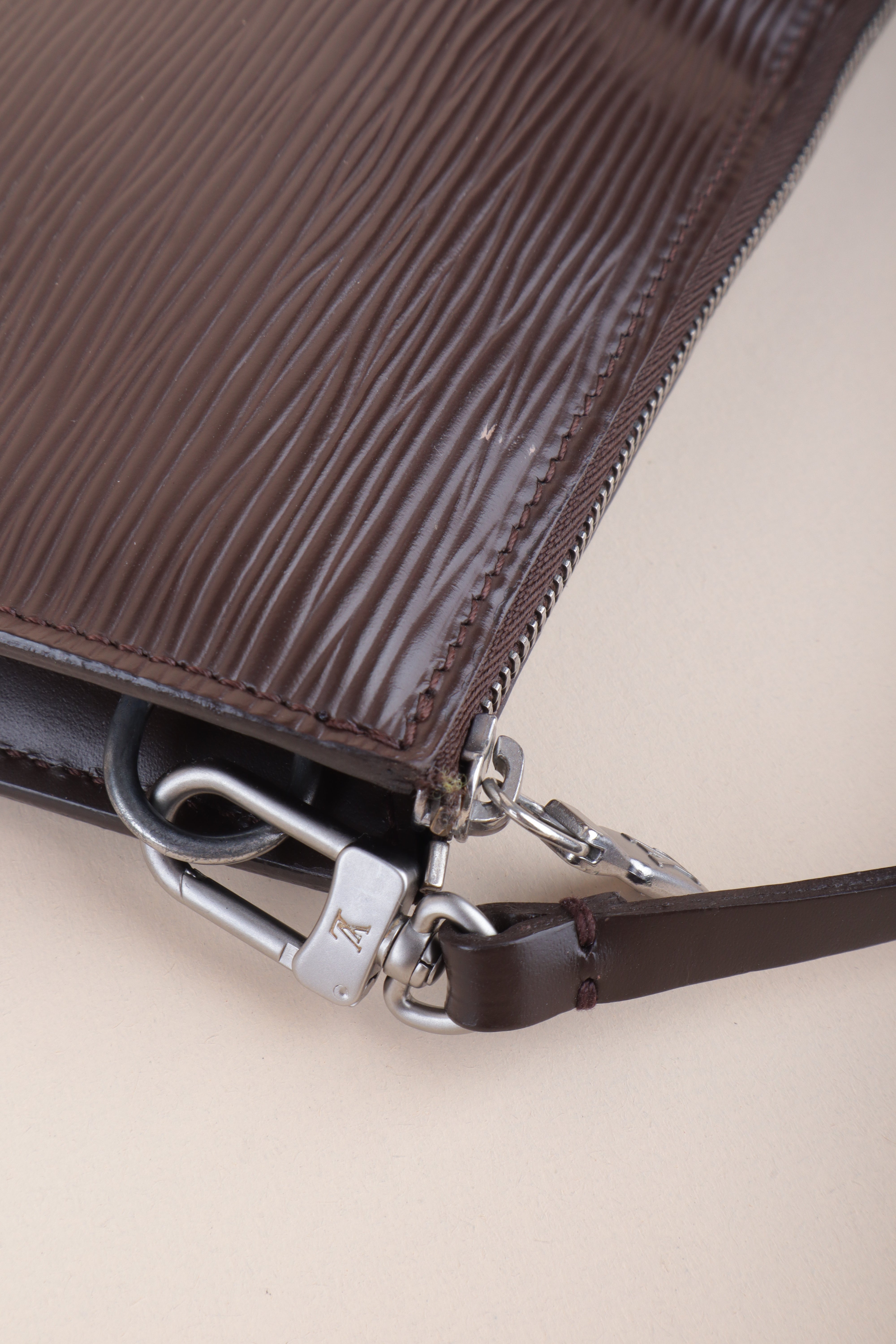 Louis Vuitton Brown Pochette Accessories 24