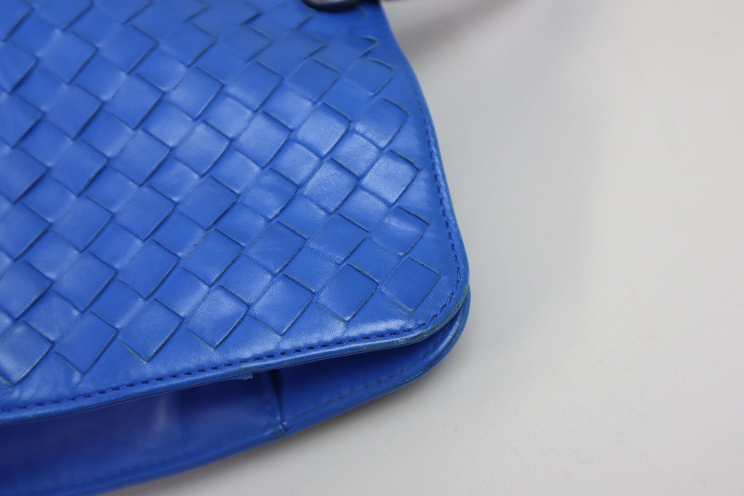 Bottega Veneta Blue Briefcase Intrecciato Tote Bag