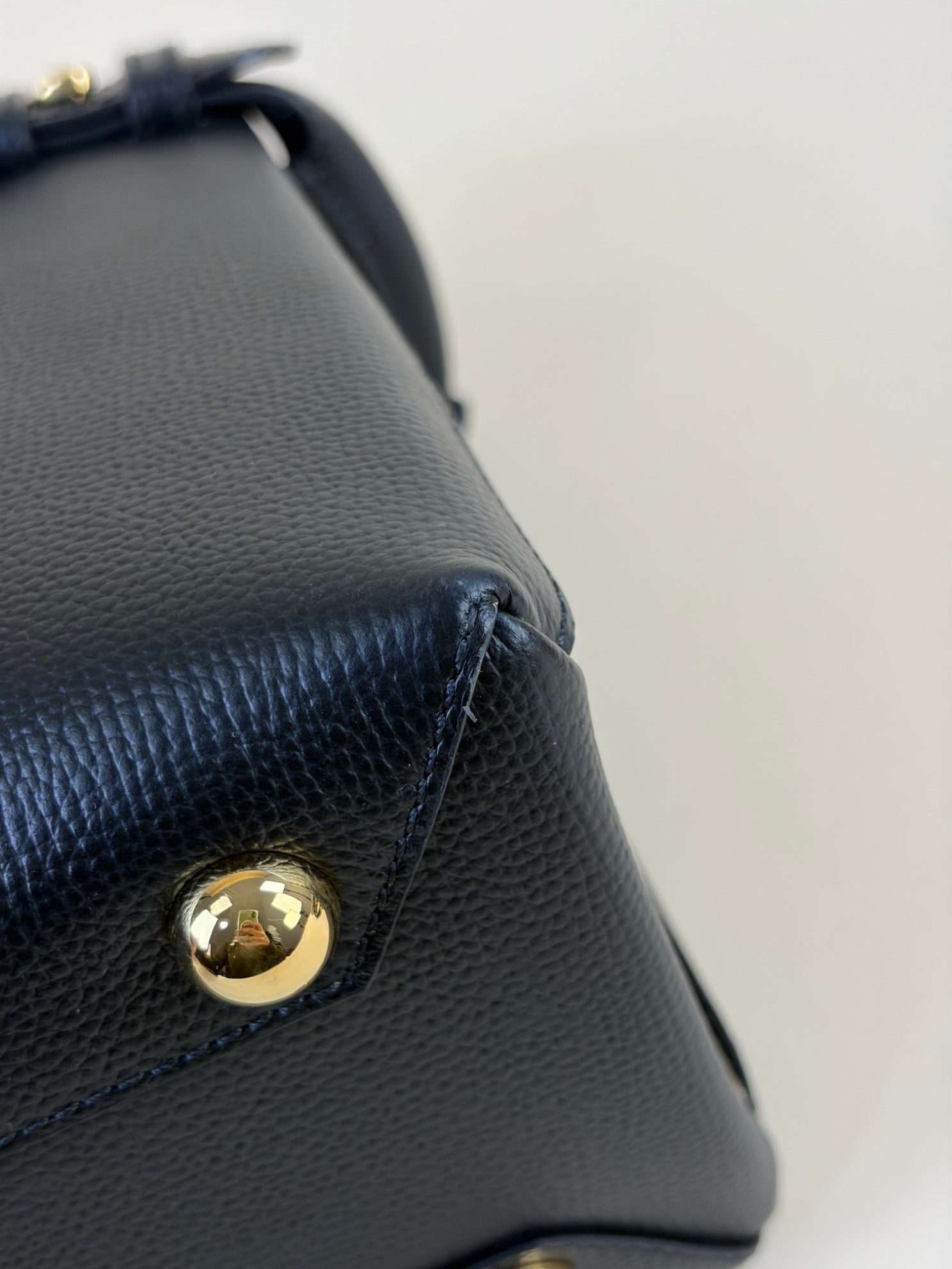 Burberry black leather house checks pebbled banner small