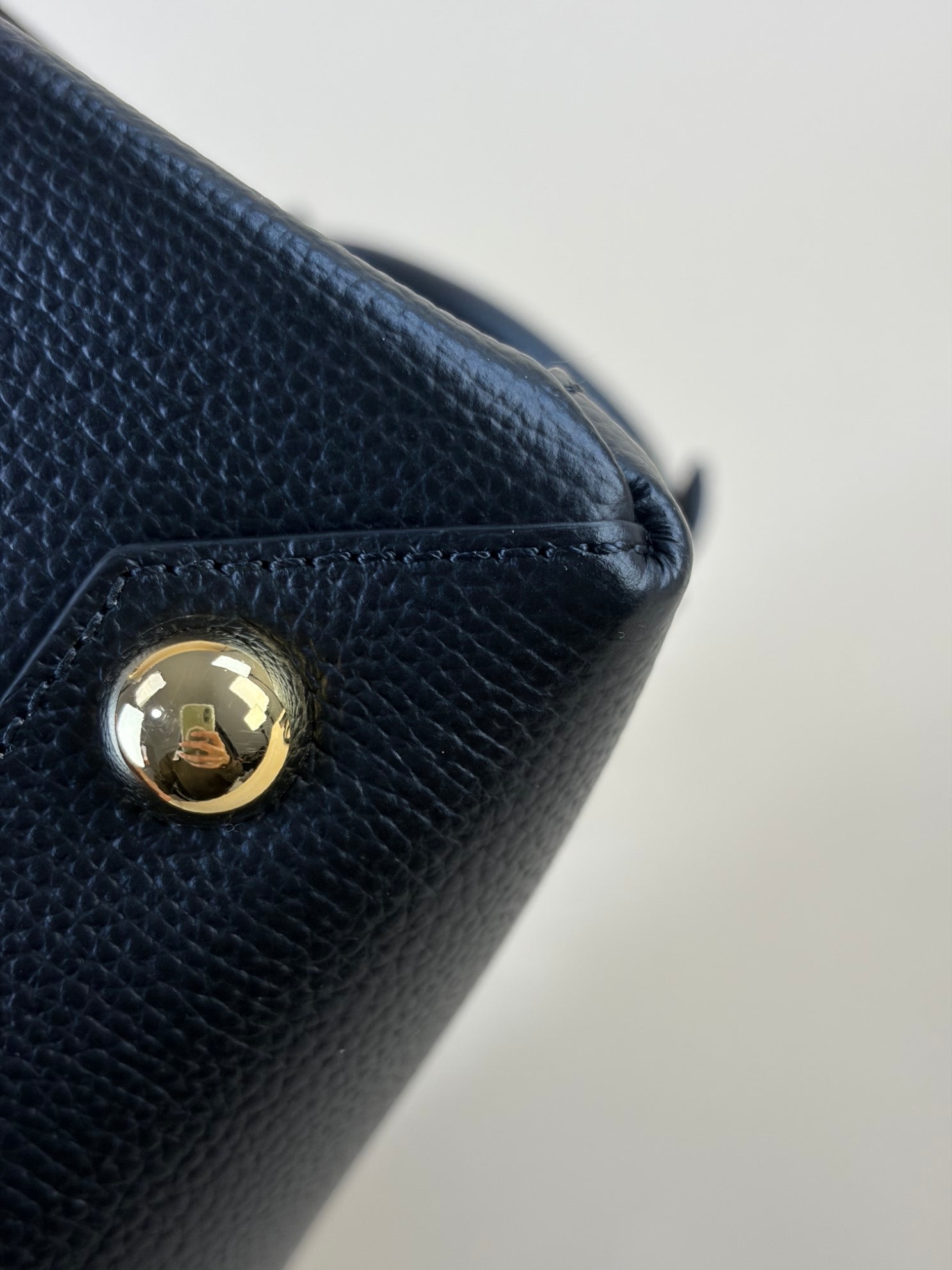 Burberry black leather house checks pebbled banner small