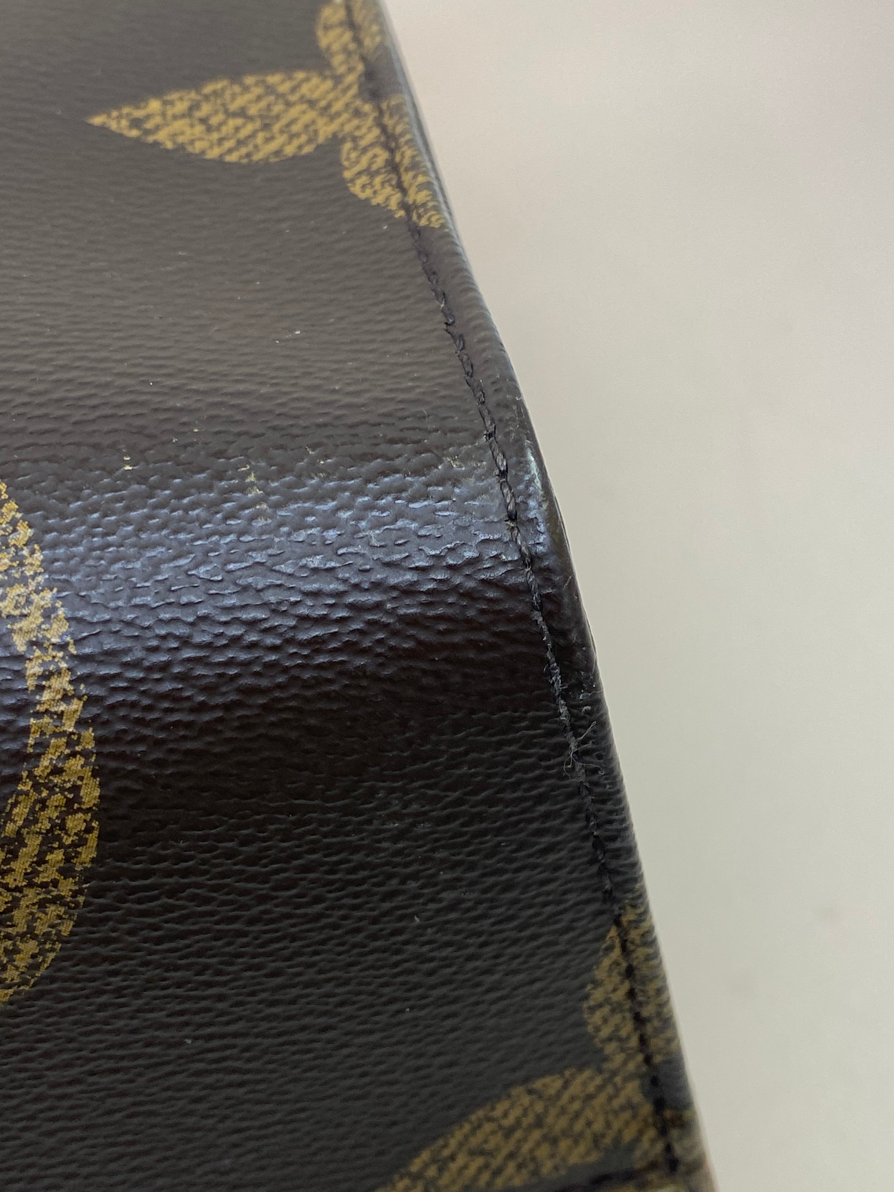 Louis Vuitton Monogram Reverse Onthego GM Bag