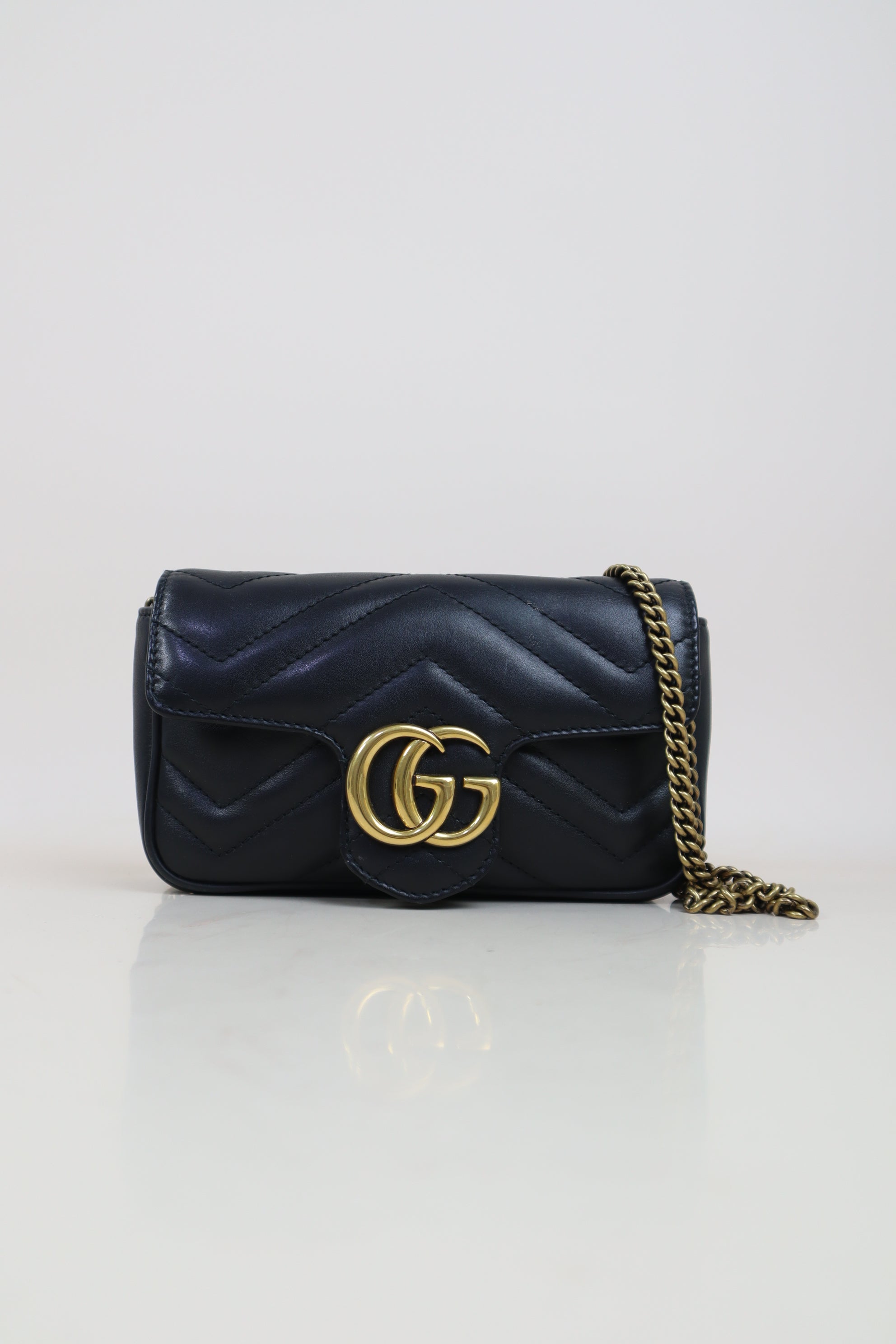 Gucci Black Marmont mini Shoulder Bag with Chain