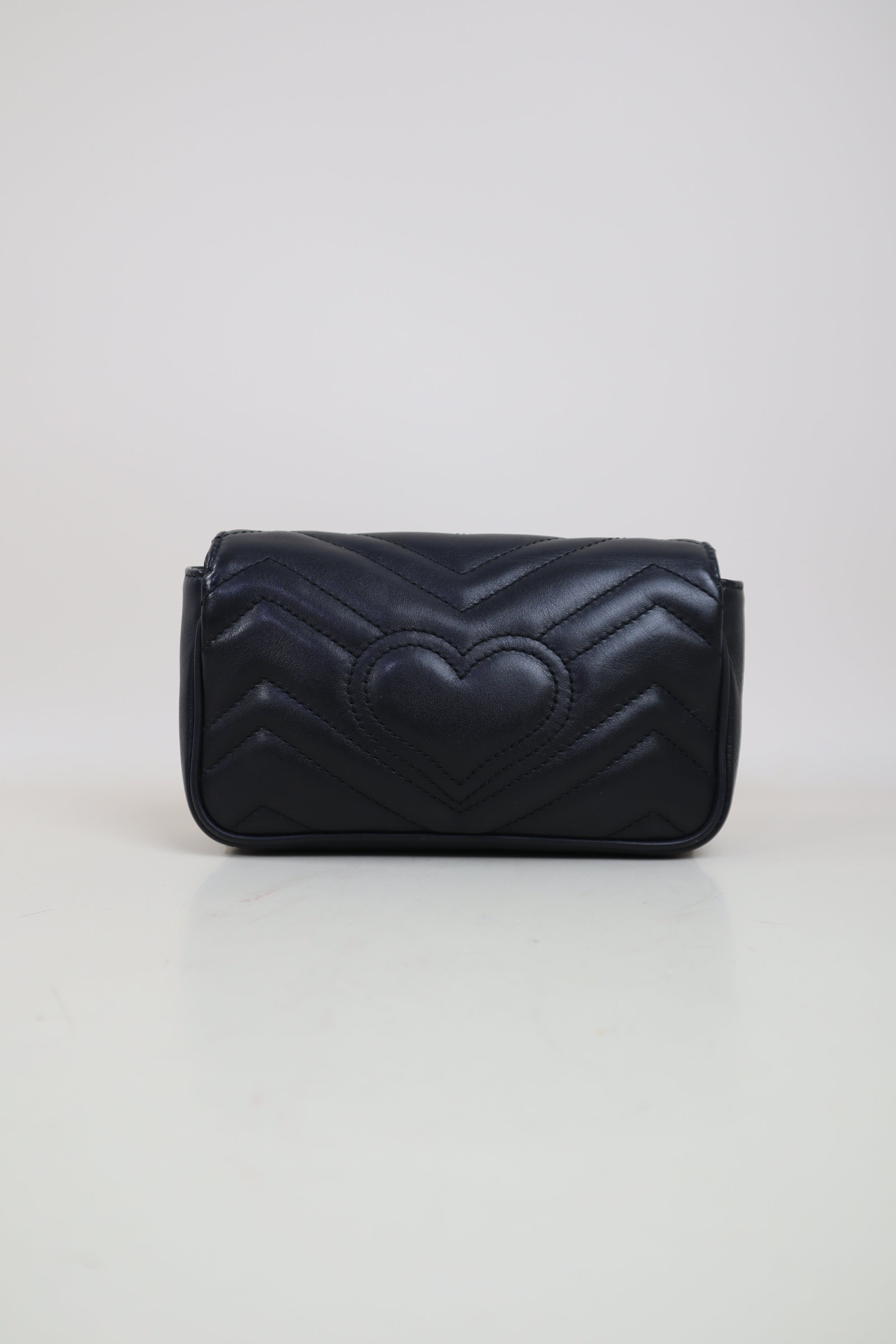 Gucci Black Marmont mini Shoulder Bag with Chain