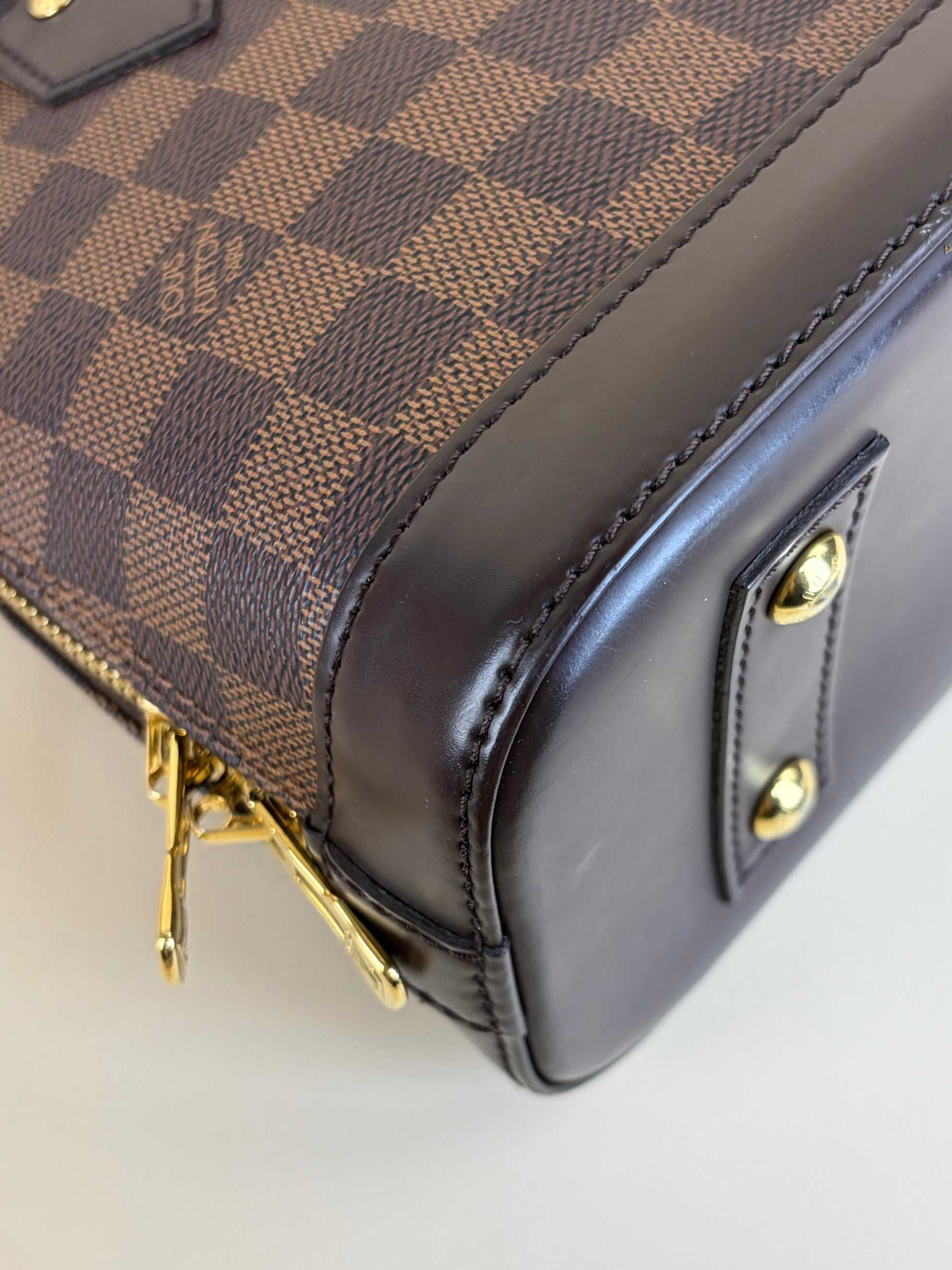 Louis Vuitton Damier canvas Ebene Alma bb Bag