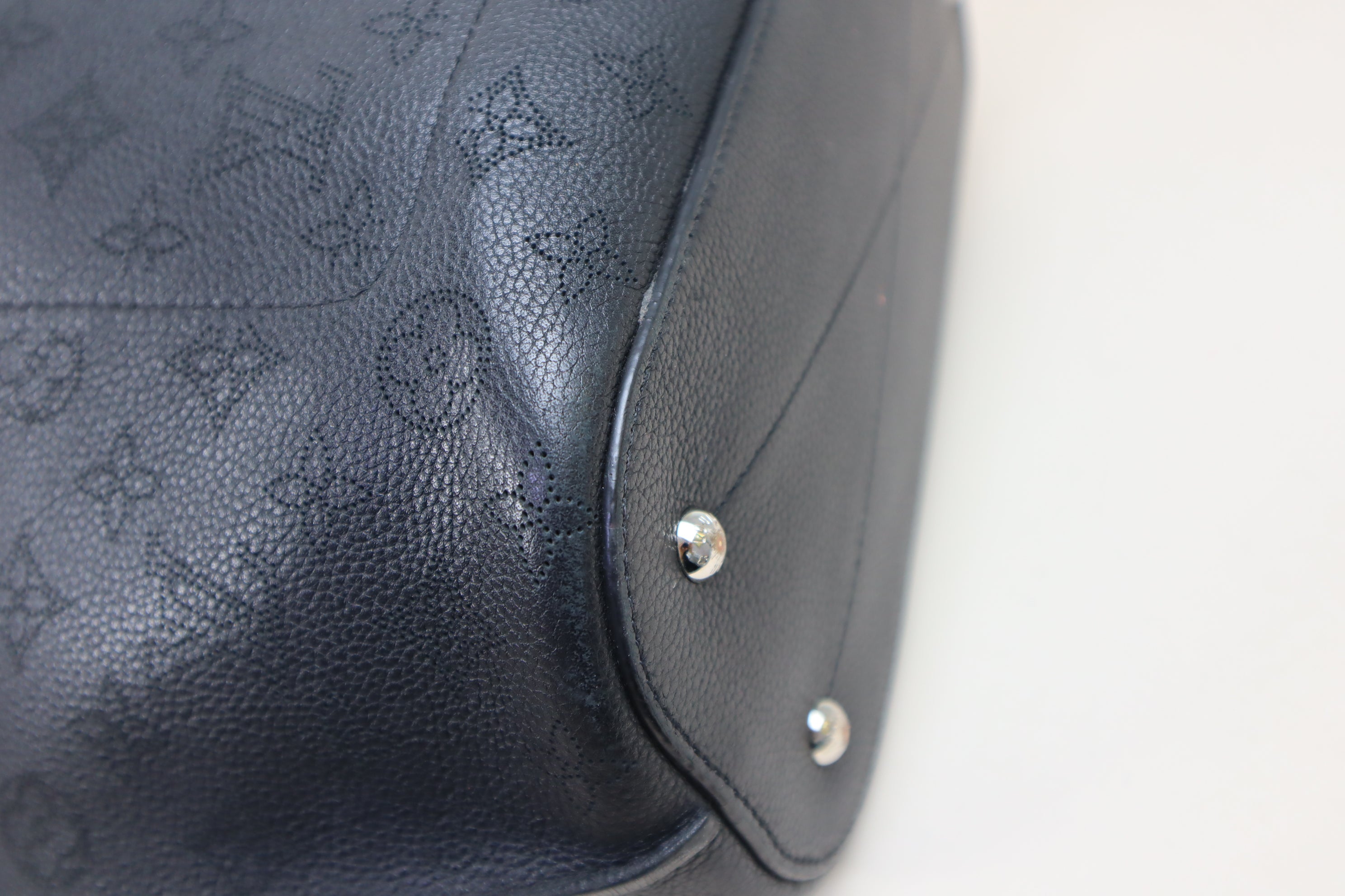 Louis Vuitton Black Monogram Mahina Girolata Tote Bag