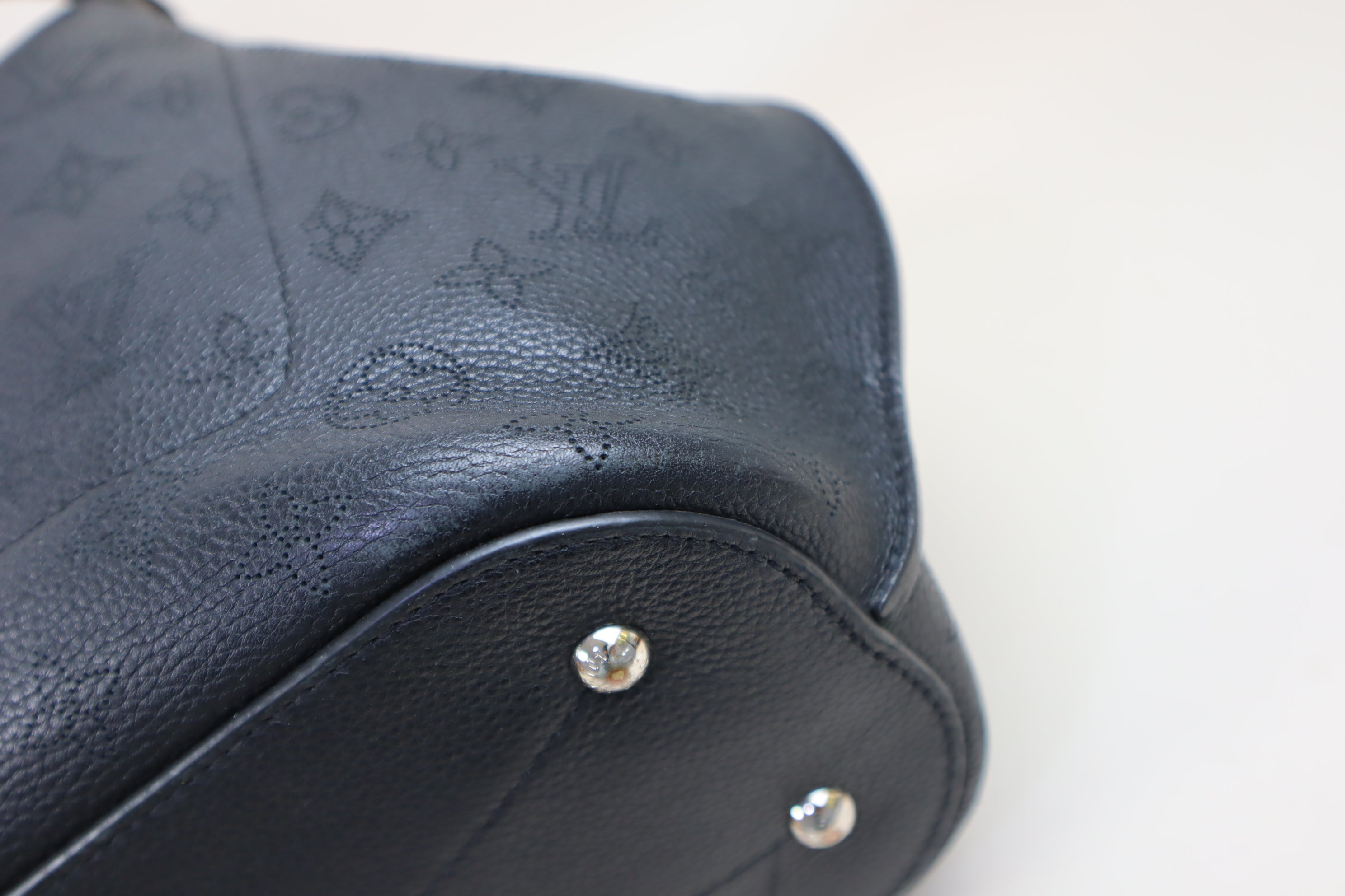 Louis Vuitton Black Monogram Mahina Girolata Tote Bag