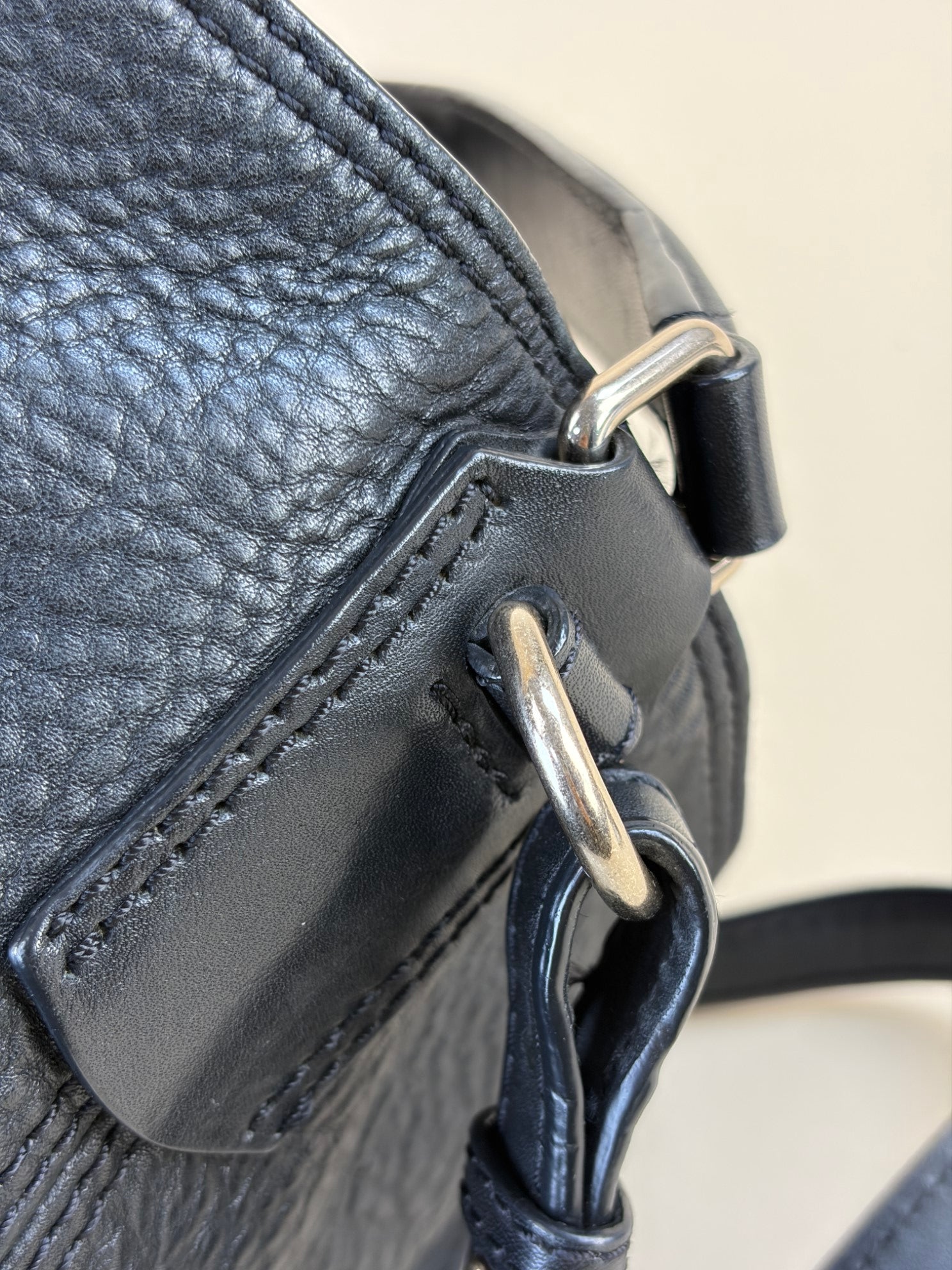 Burberry black calfskin Ashby medium hobo bag