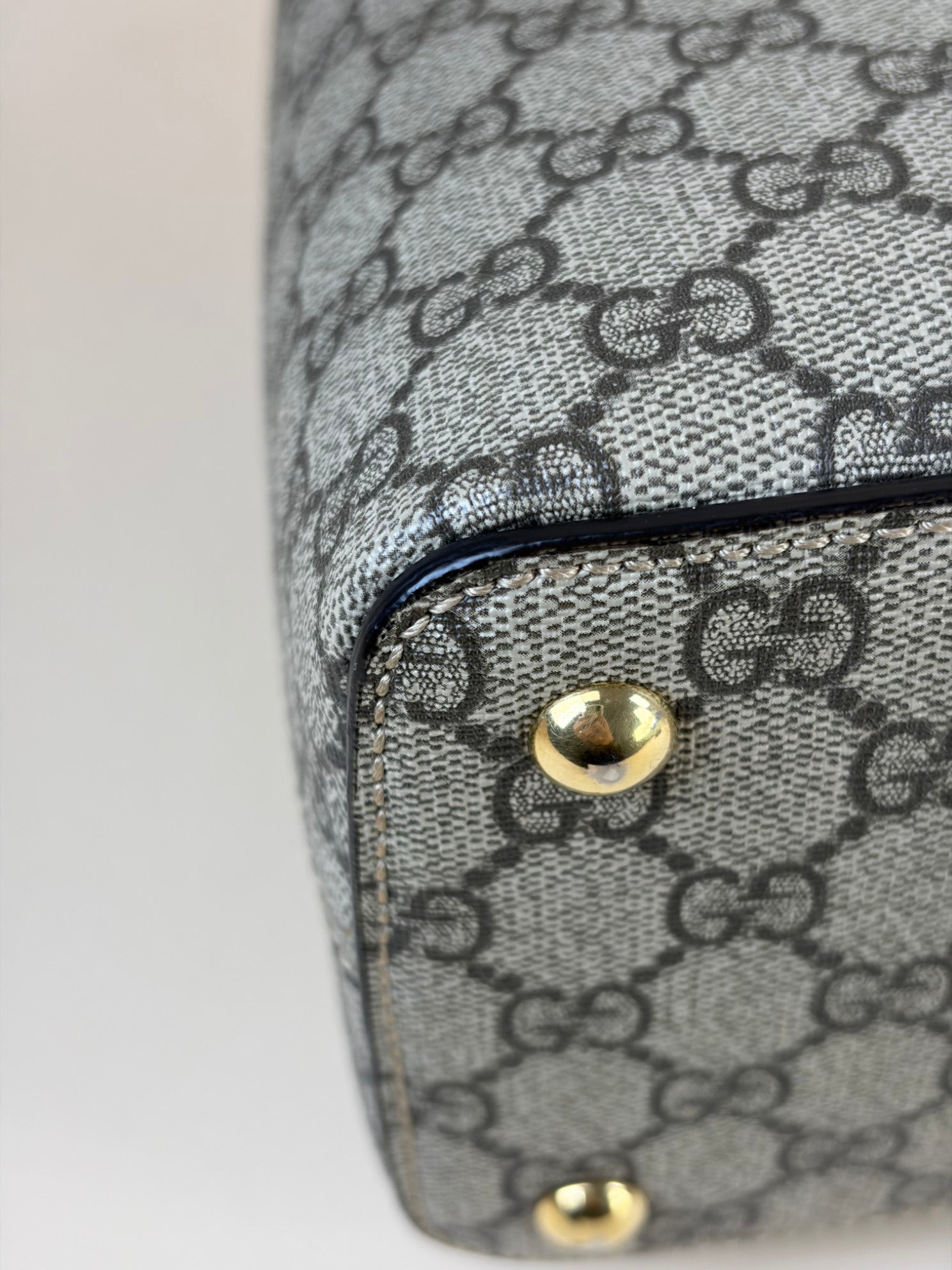 GUCCI beige /pink gg supreme coated canvas and leather small tote bag