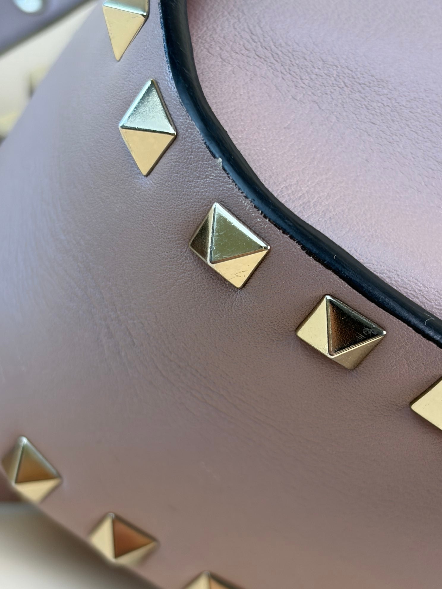 Valentino Nude Rockstud Bucket Small Crossbody Bag