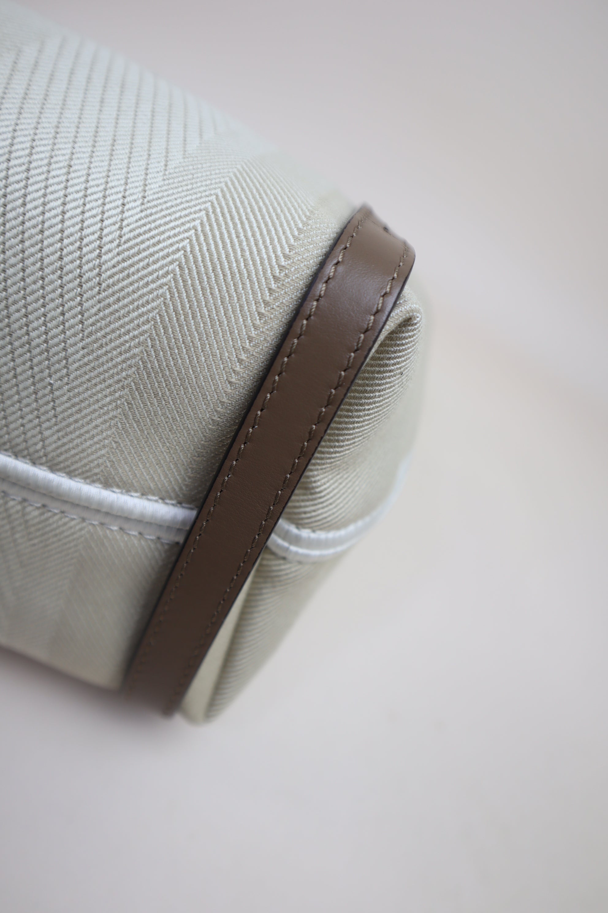 Chloe Bicolor Carry Tote Medium Bag