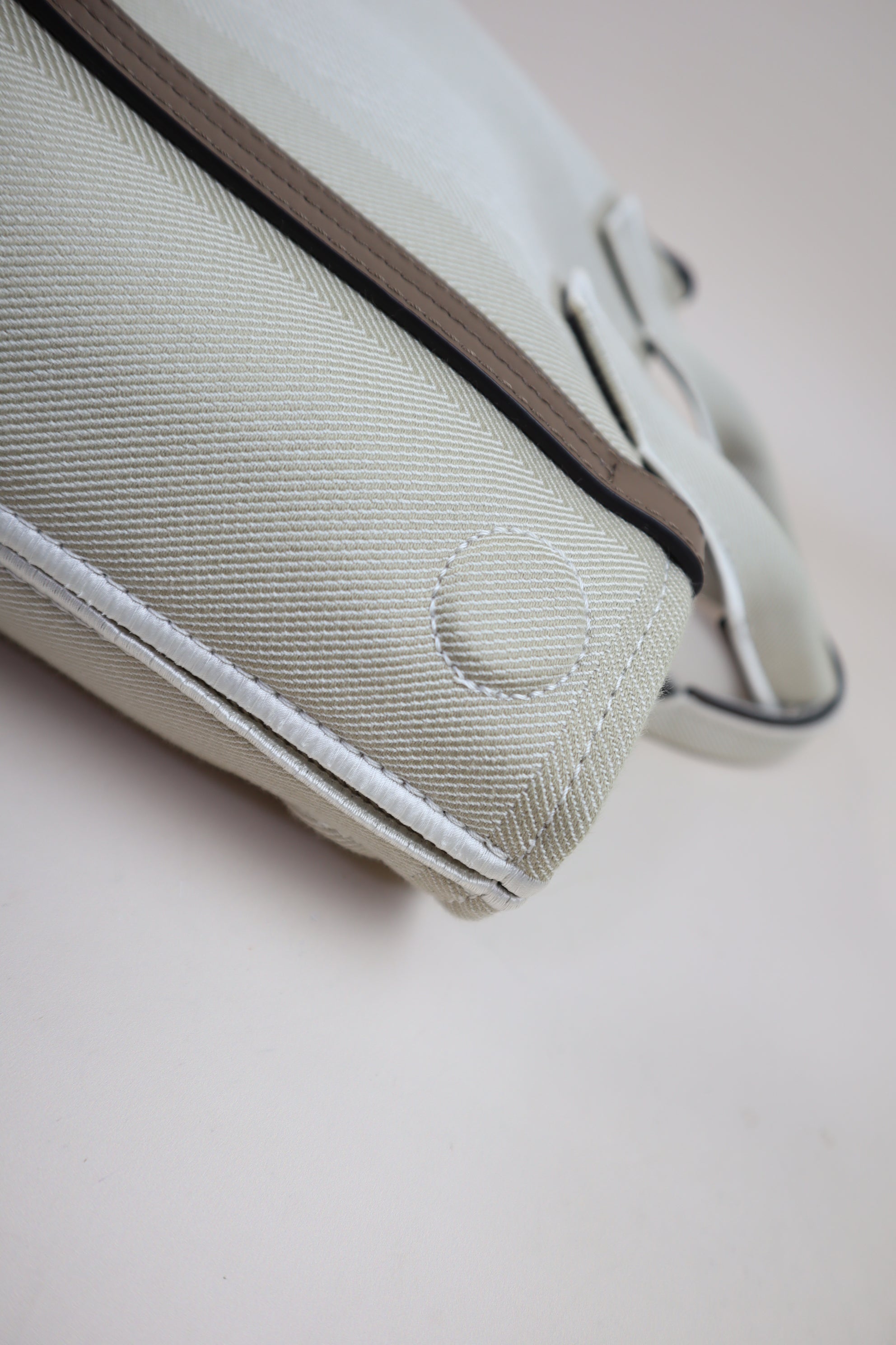 Chloe Bicolor Carry Tote Medium Bag