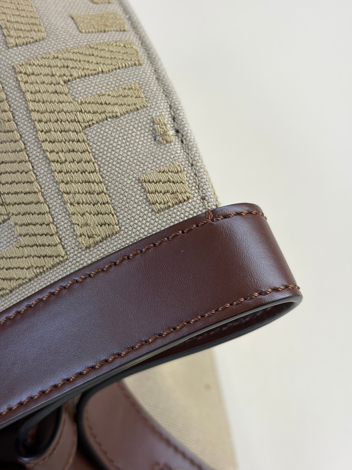 FENDI king ff embroider medium peekaboo bag