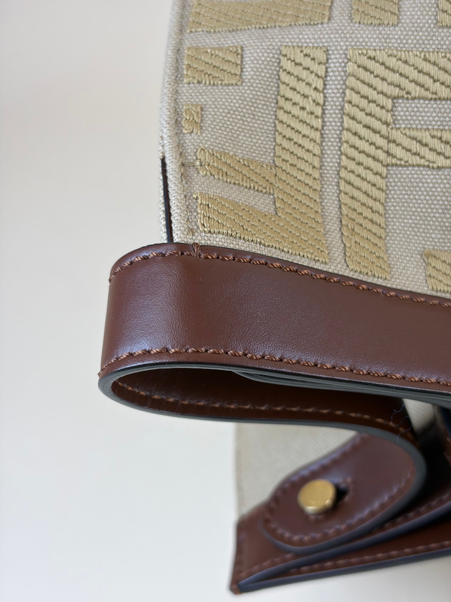 FENDI king ff embroider medium peekaboo bag