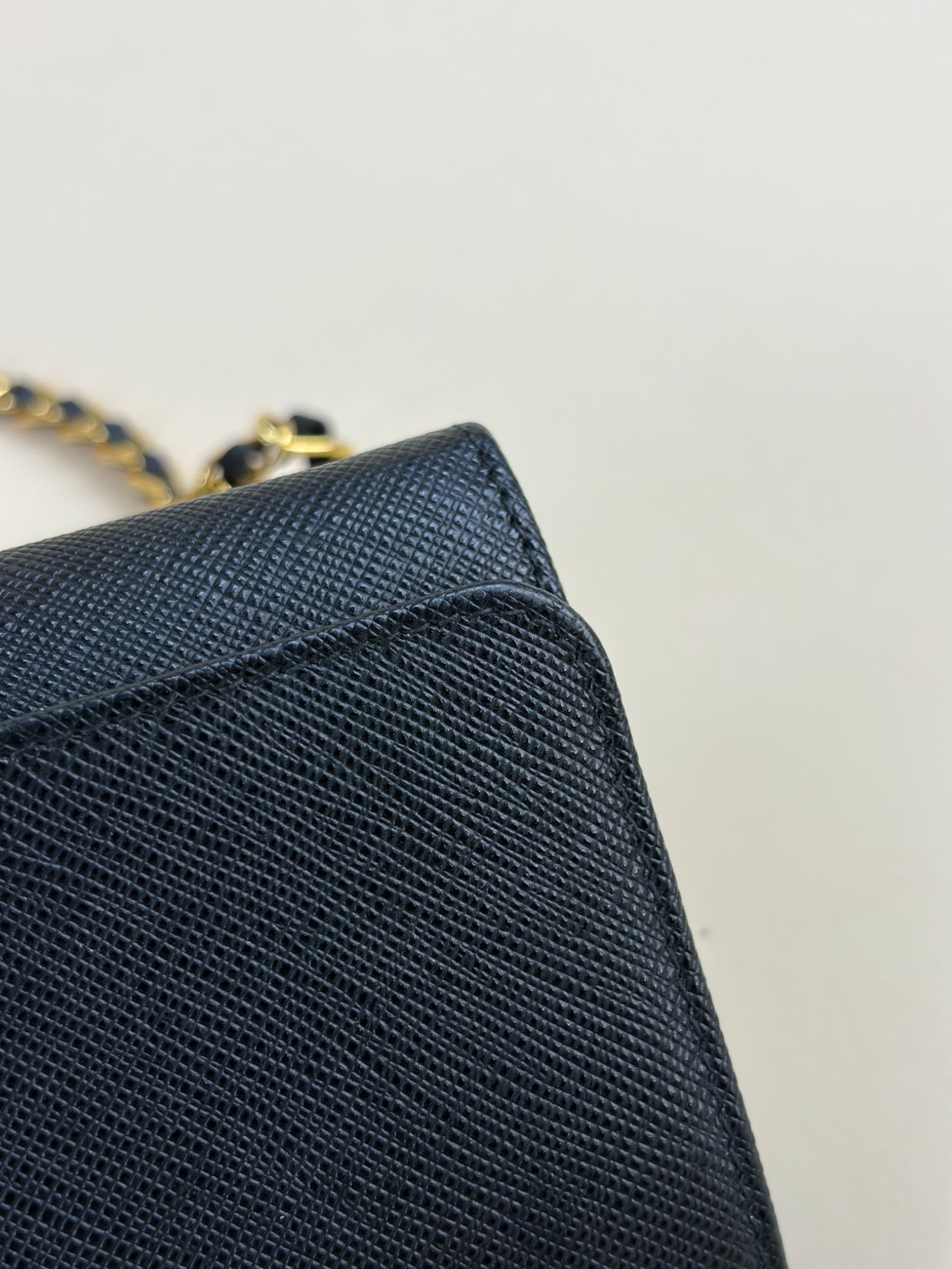 Prada saffanio metal prochain wallet black leather