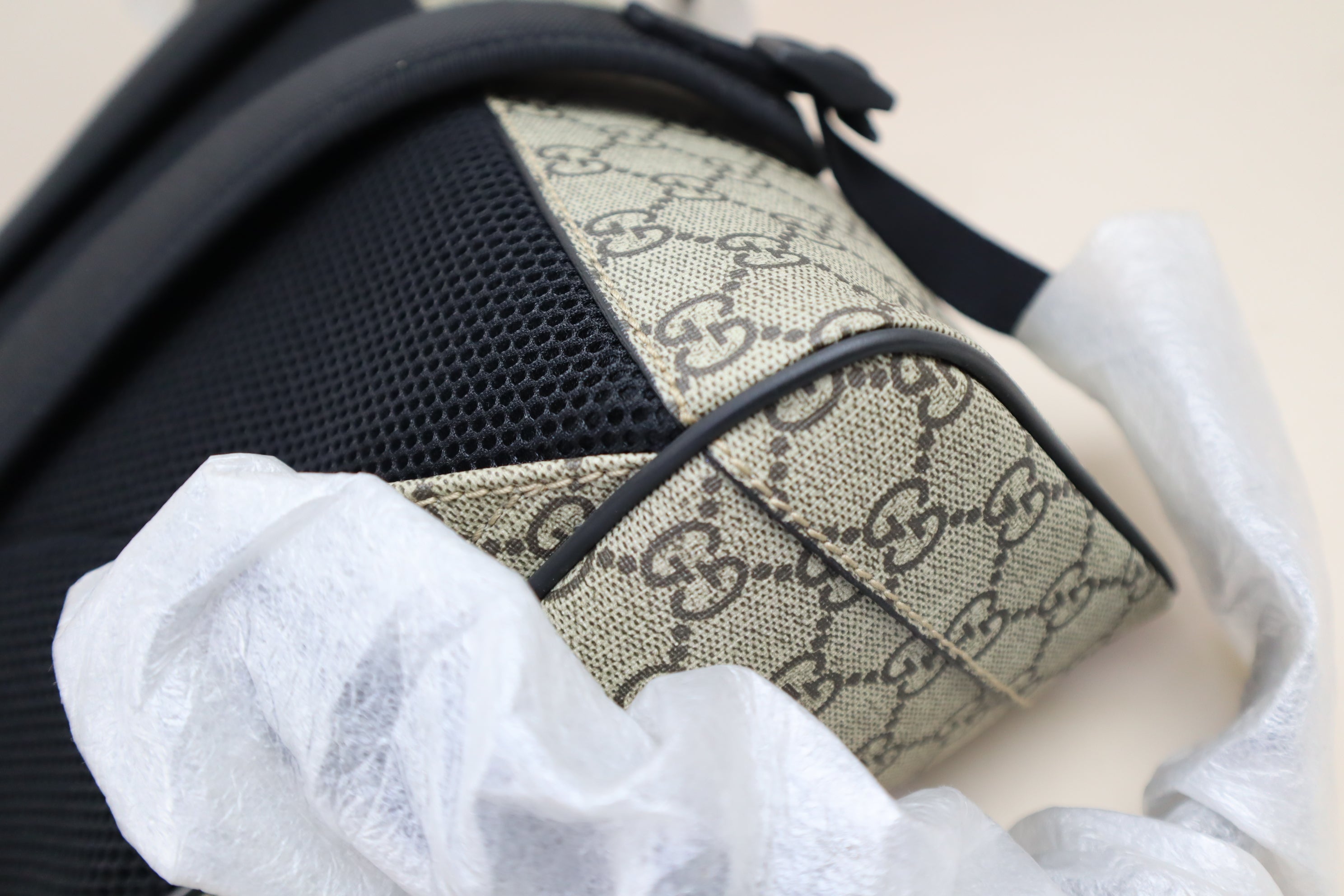 Gucci Black Supreme GG Bee Print Backpack Bag