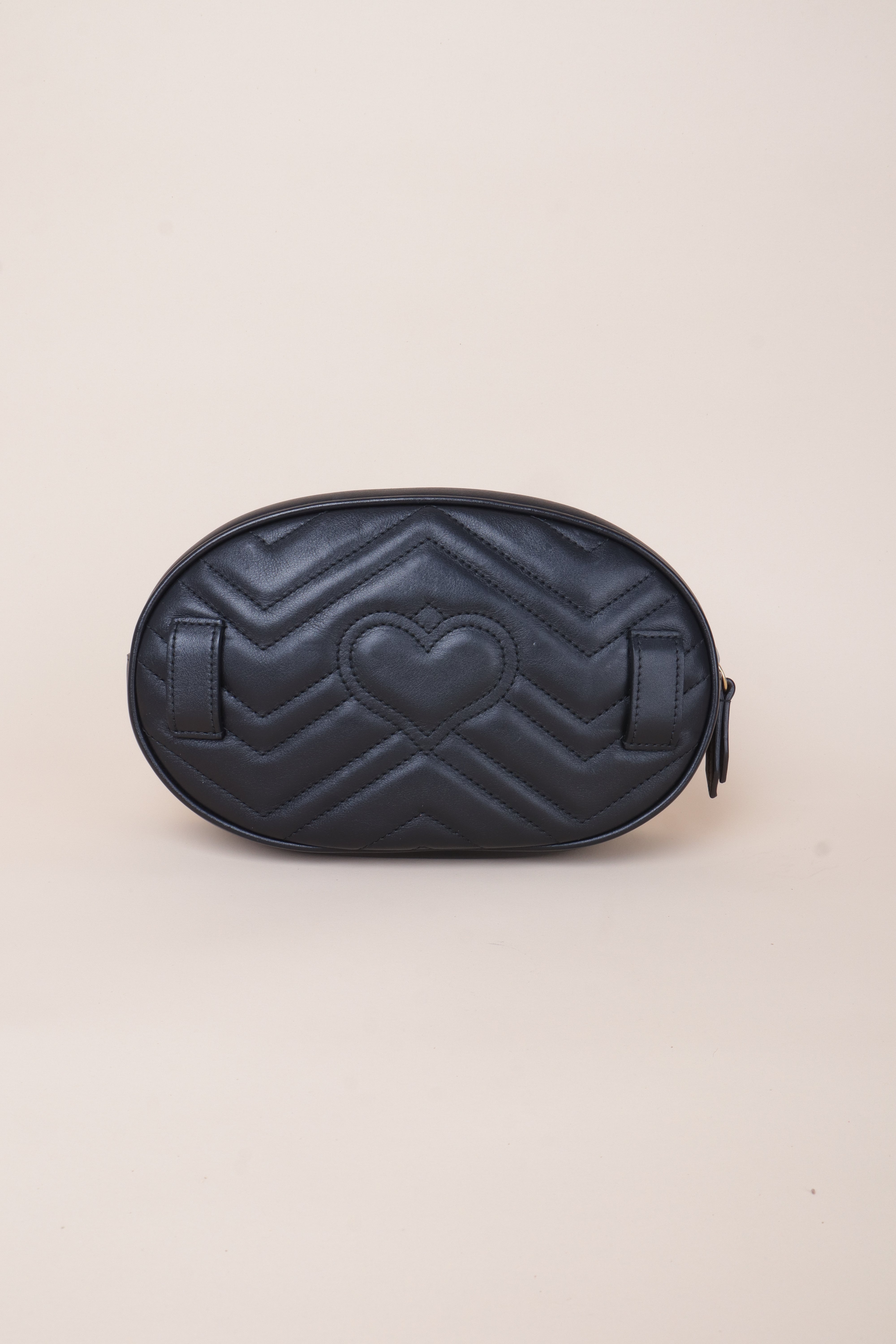 gucci black GG marmont bellt bag
