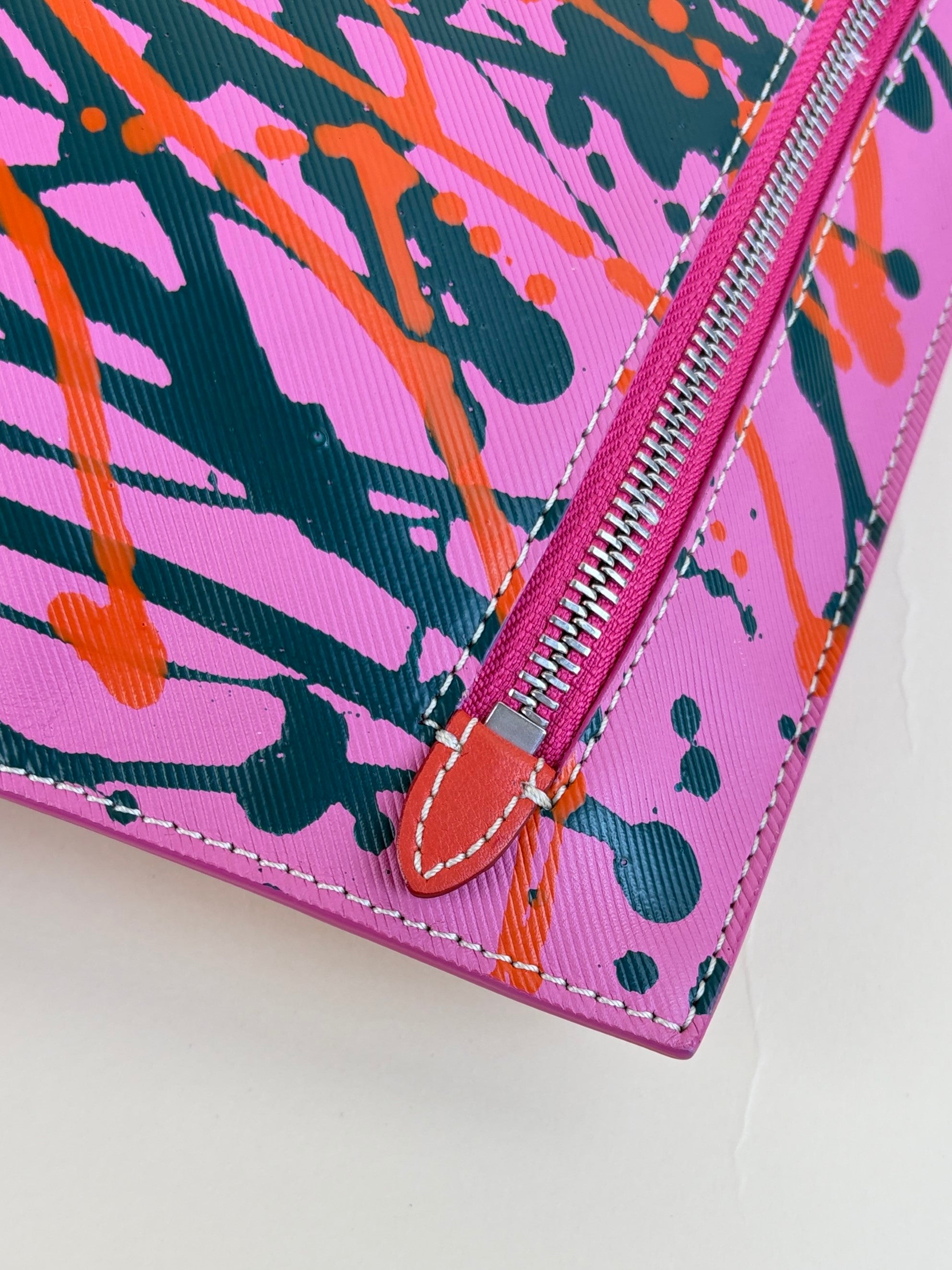 Burberry pink painted prainted splatter Leather cosmetic pouch
