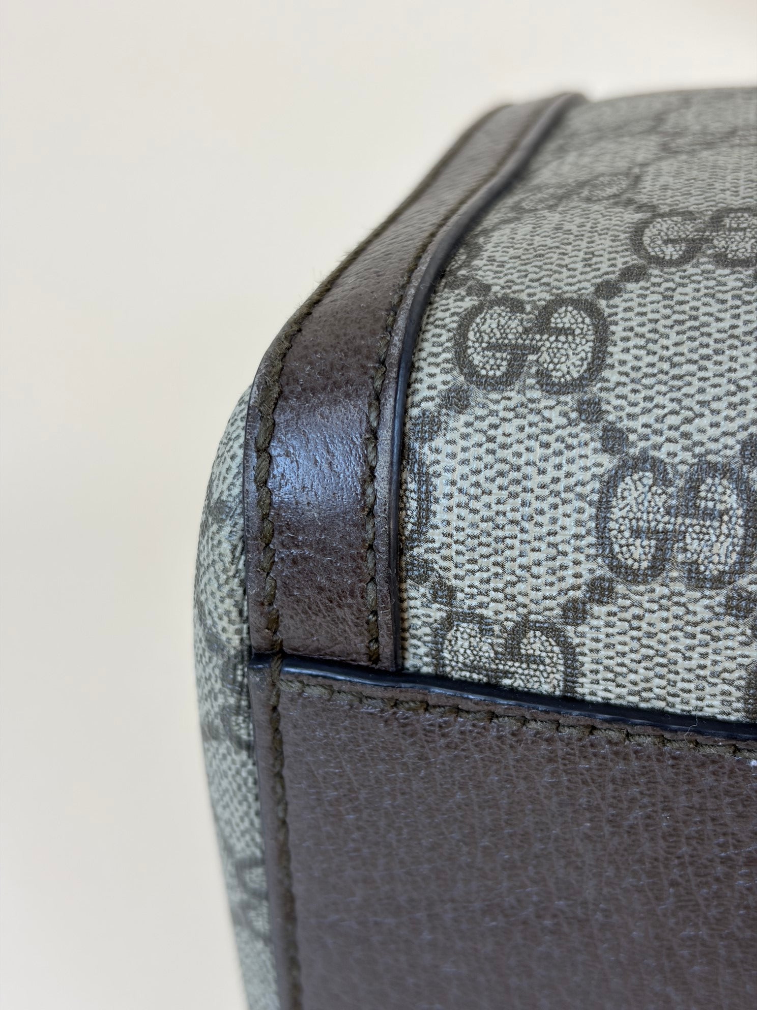 Gucci Bicolor GG Supreme Monogram Web Medium Ophidia Boston Bag