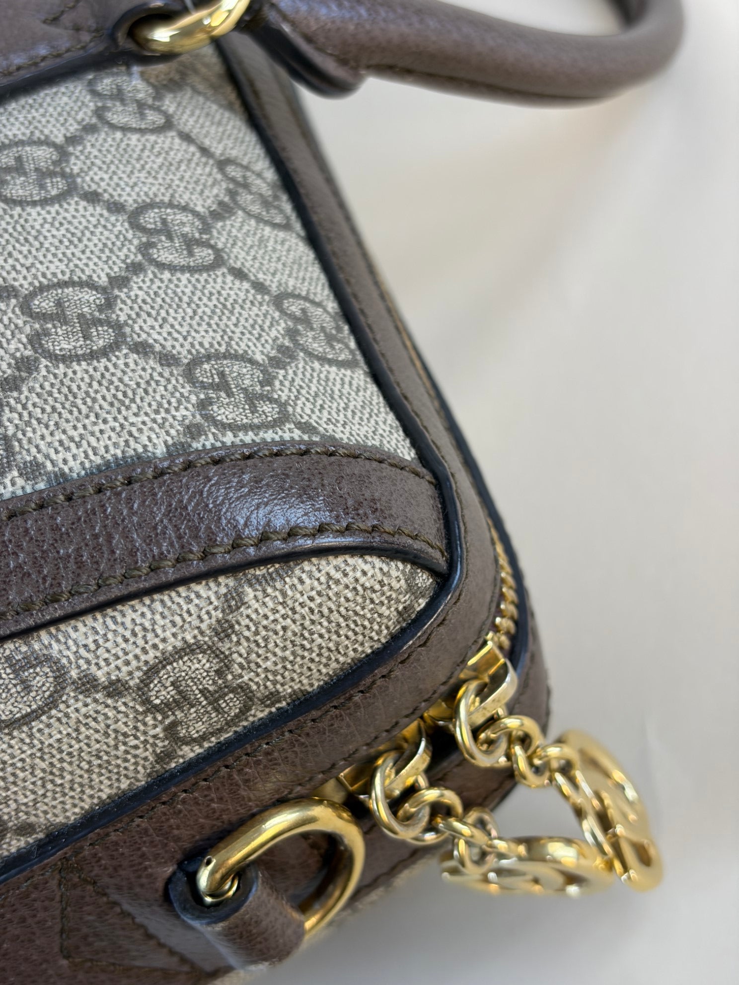 Gucci Bicolor GG Supreme Monogram Web Medium Ophidia Boston Bag