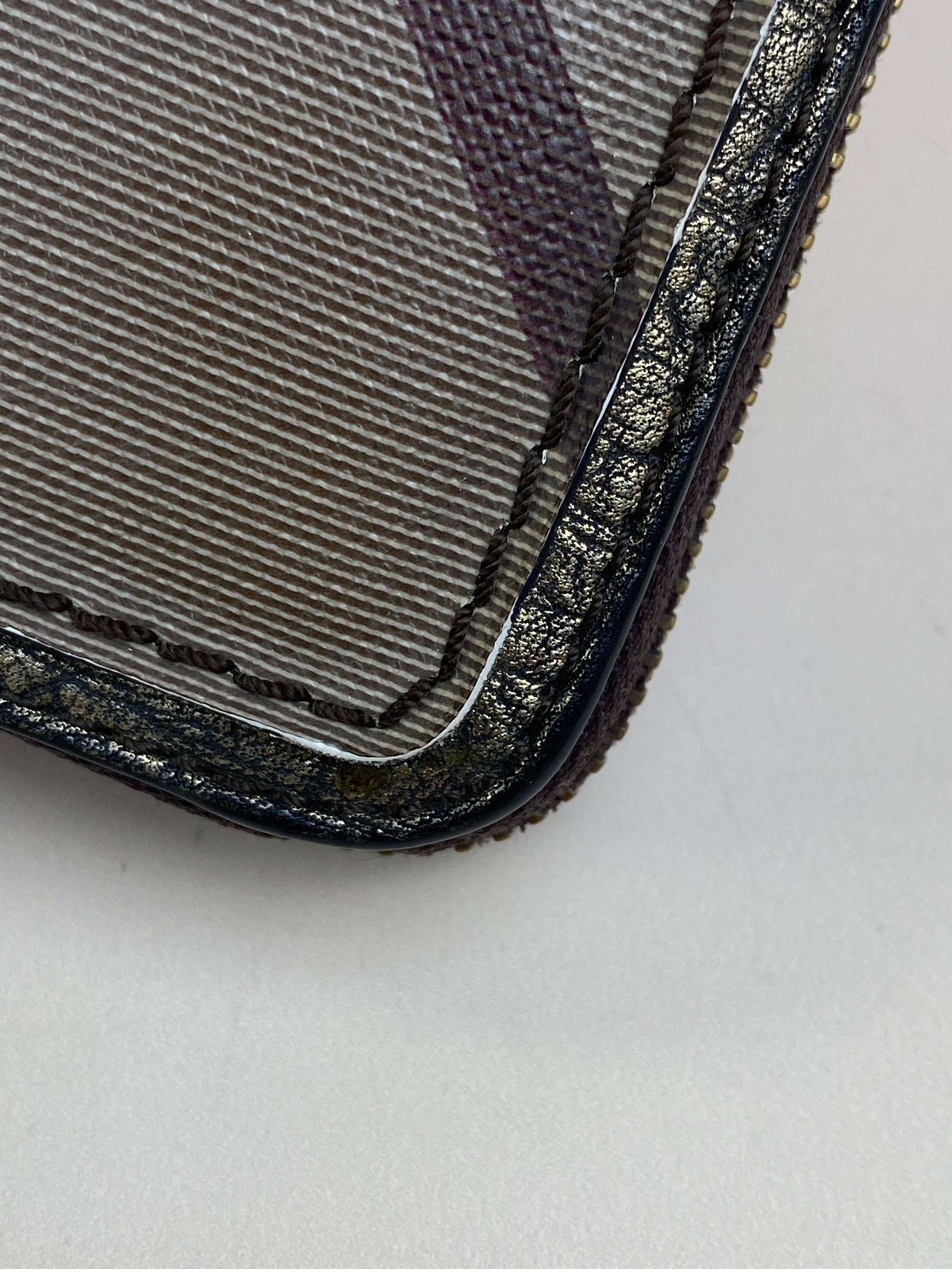 Burberry Bicolor Smoked Women Check Zip Around Large Wallet