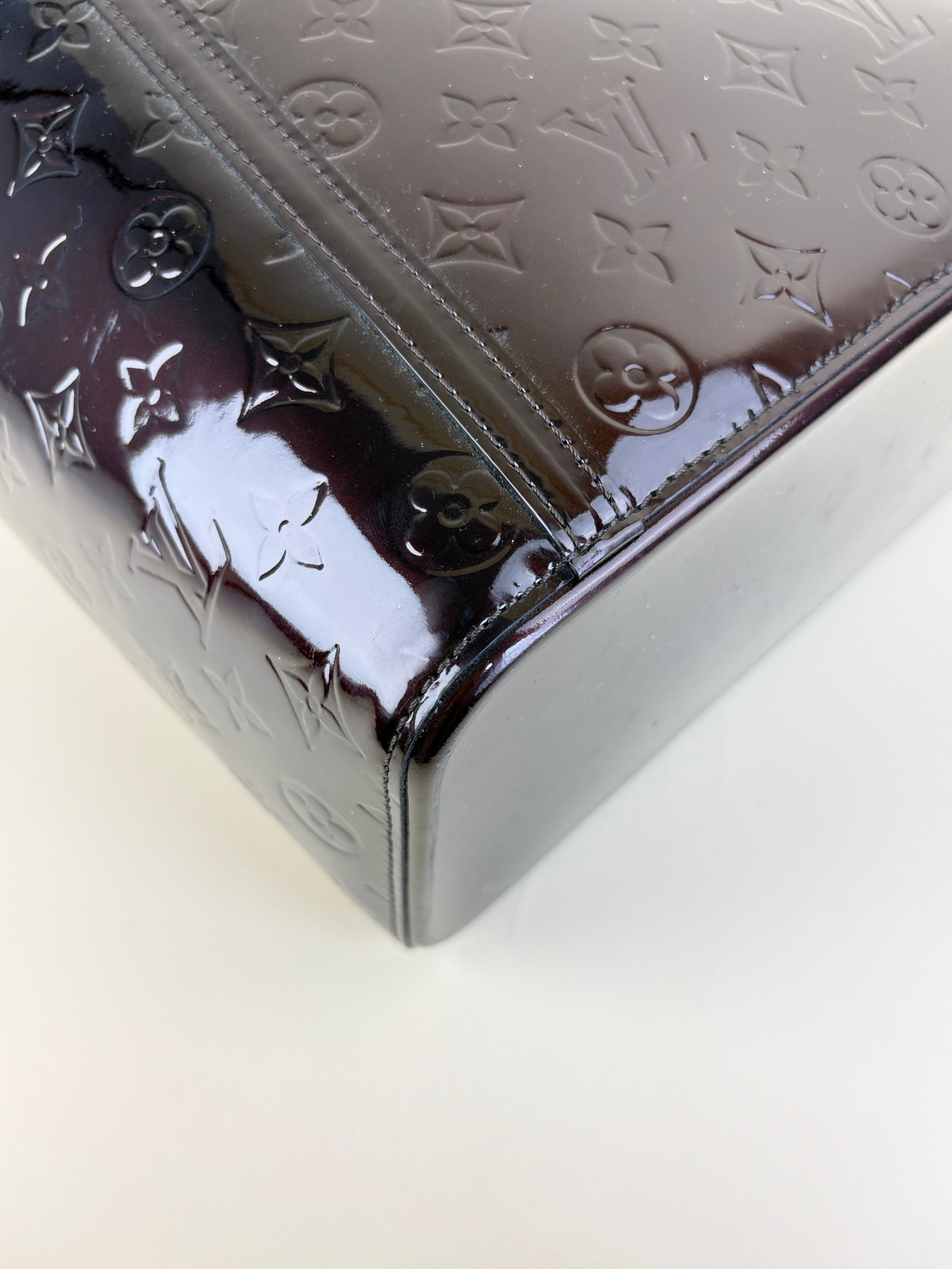 louis Vuitton Amarante monogram vernis Avalon gm