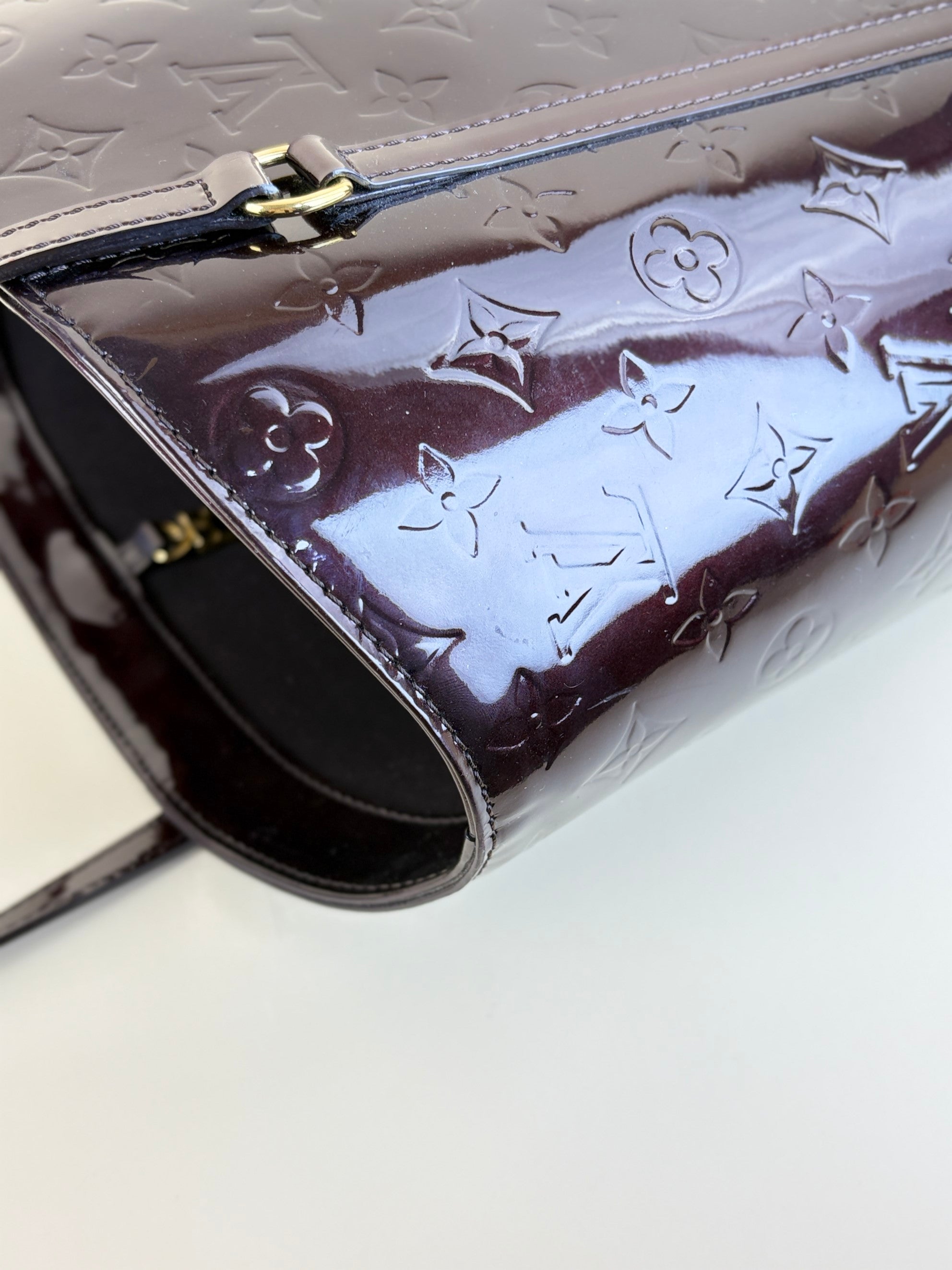 louis Vuitton Amarante monogram vernis Avalon gm