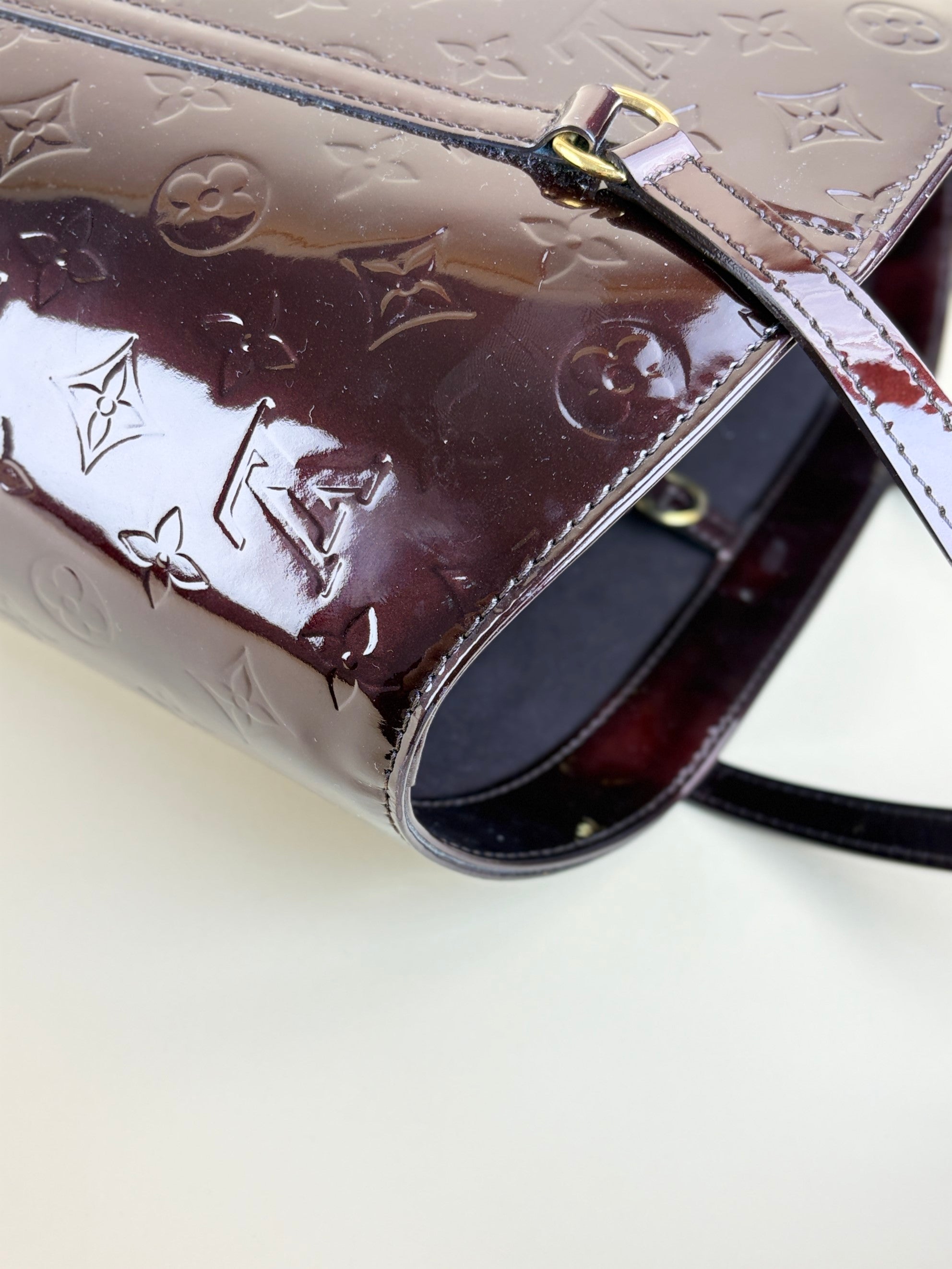 louis Vuitton Amarante monogram vernis Avalon gm