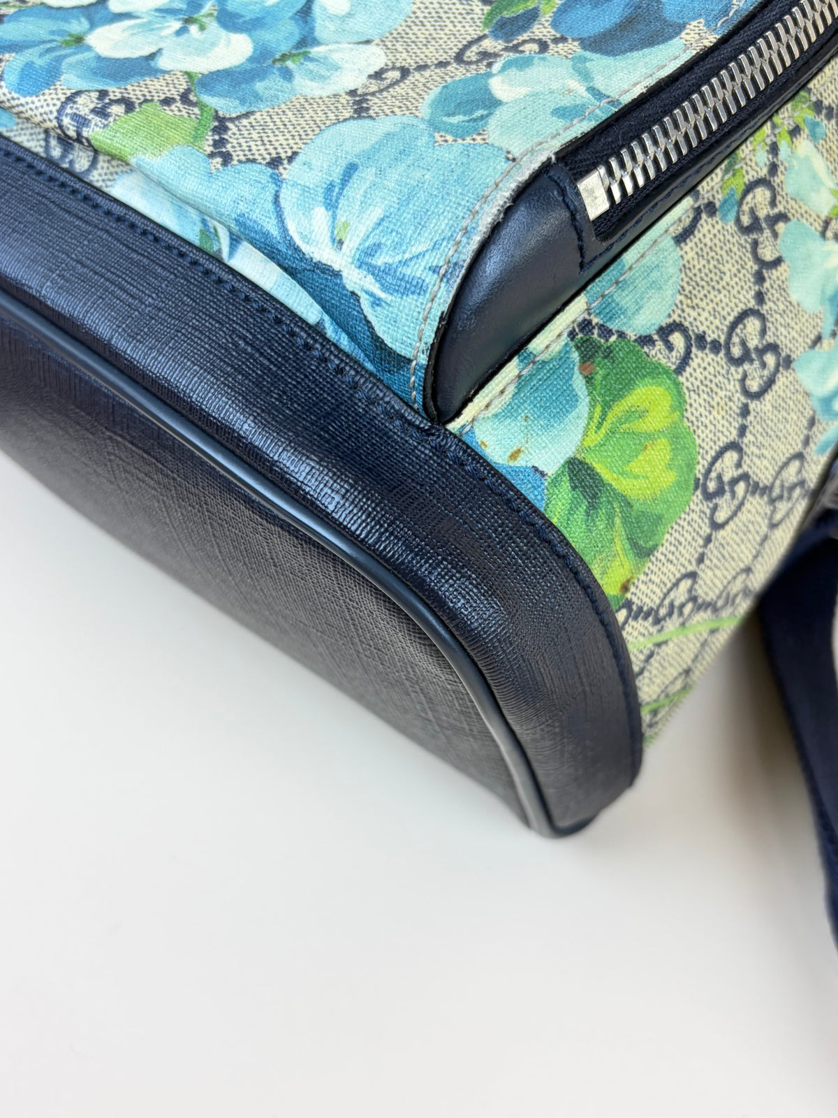 Gucci GG Supreme monogram blooms in blue Backpack Bag
