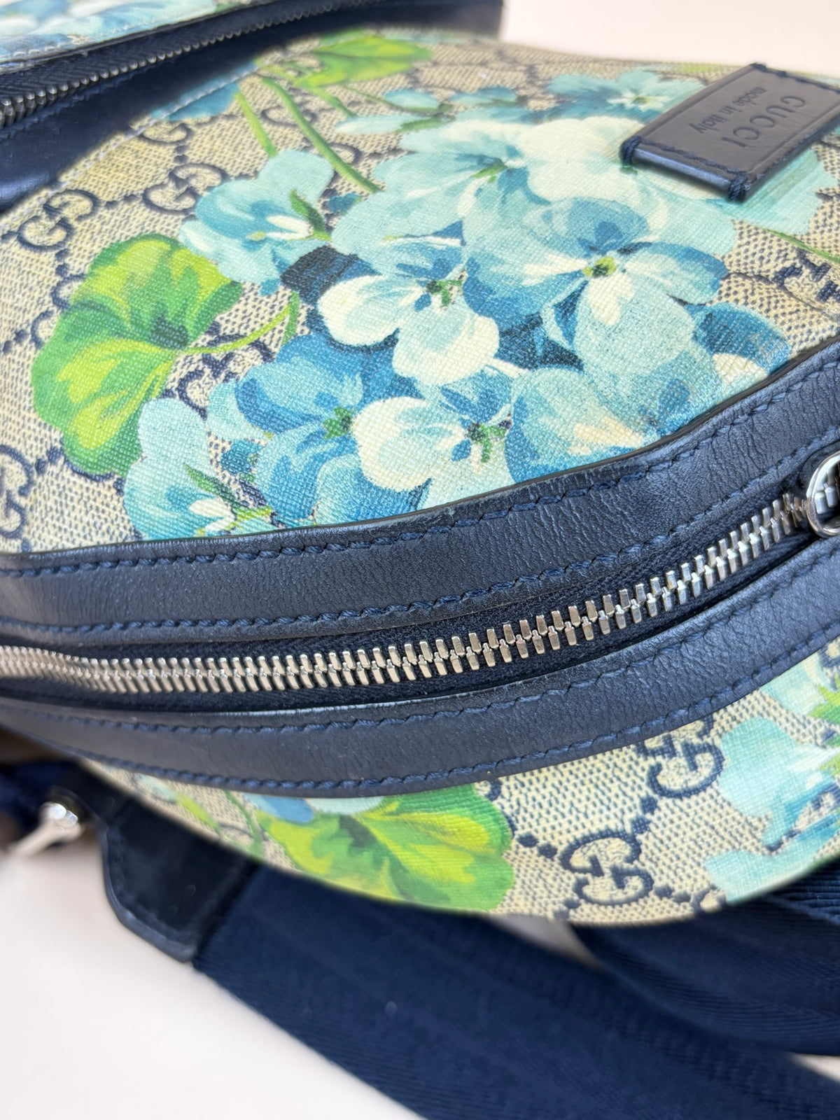 Gucci GG Supreme monogram blooms in blue Backpack Bag