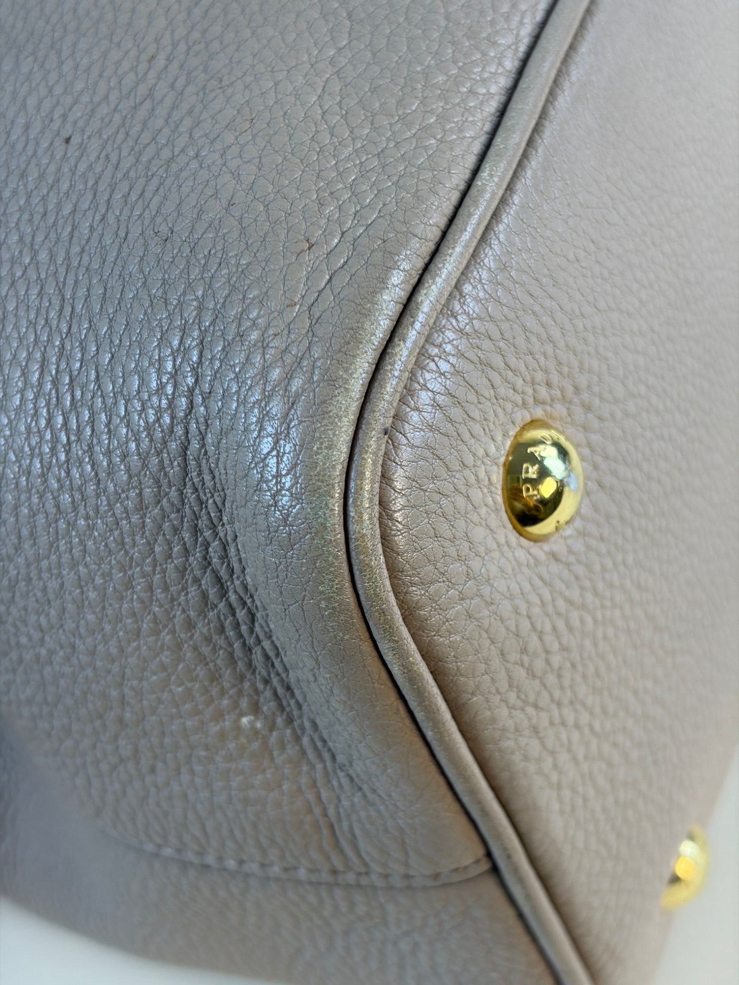 Prada beige Vitello phenix shoulder tote bag