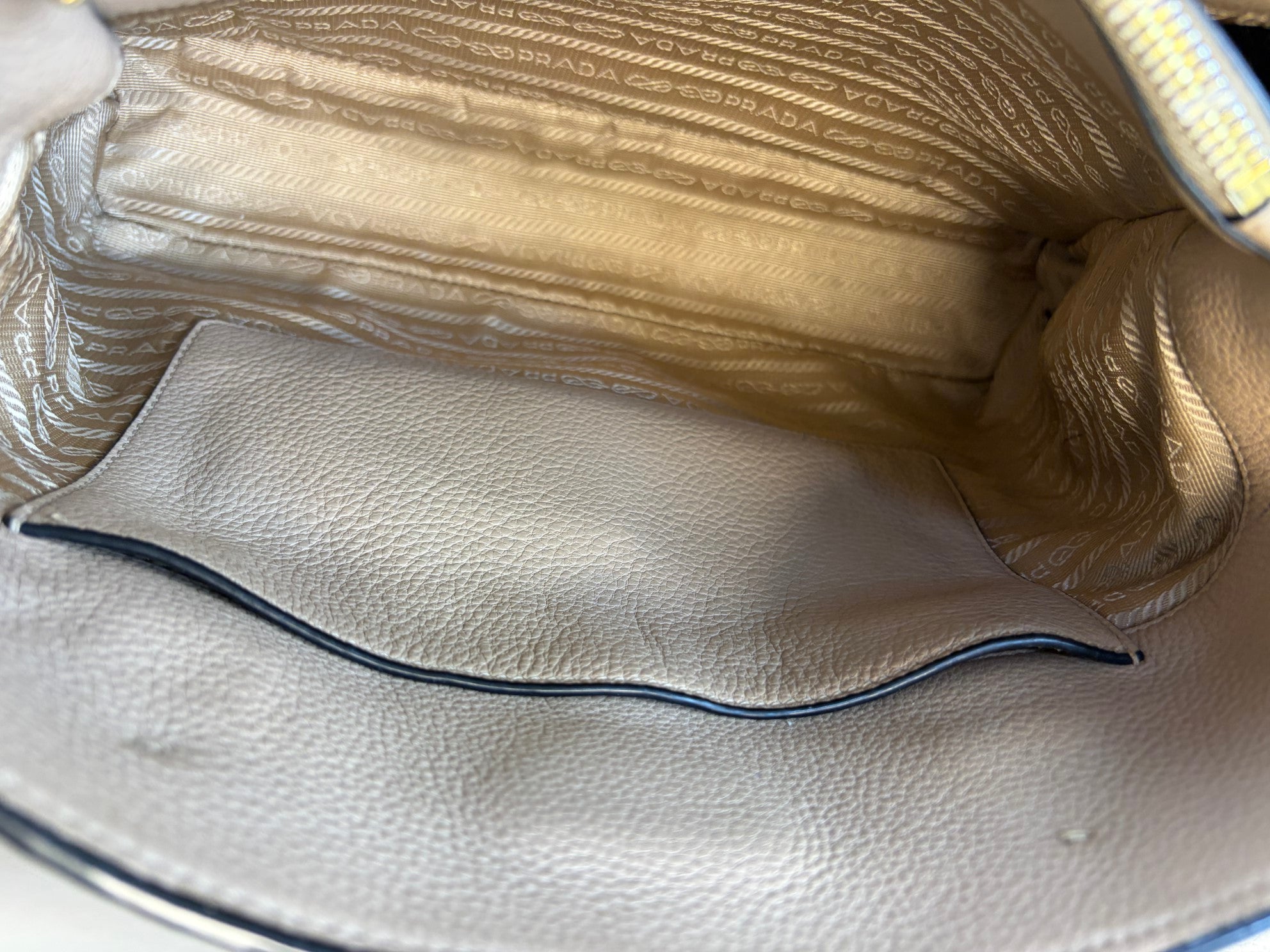 Prada beige Vitello phenix shoulder tote bag