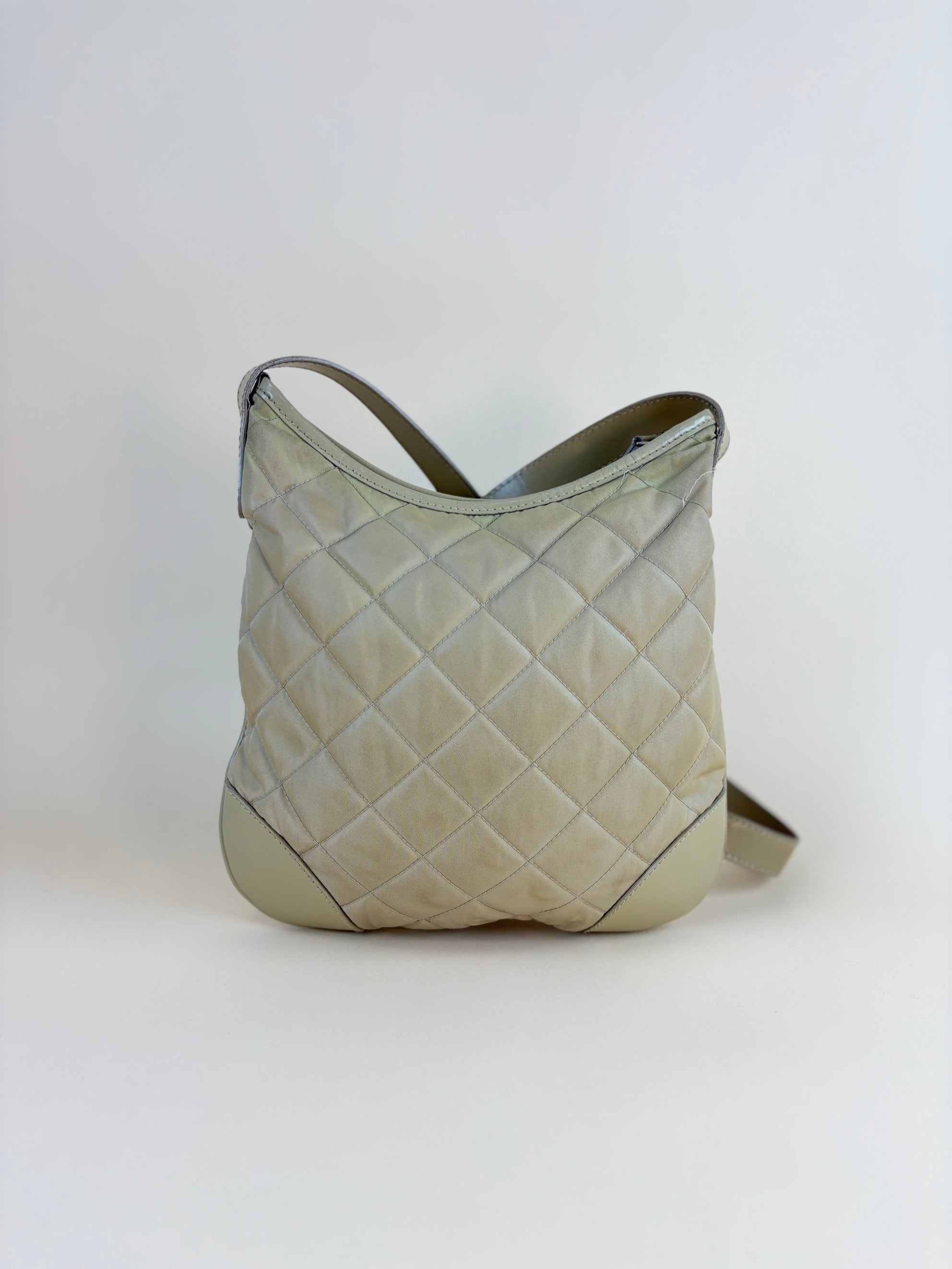 burberry quilted nylon beige canvas and leather