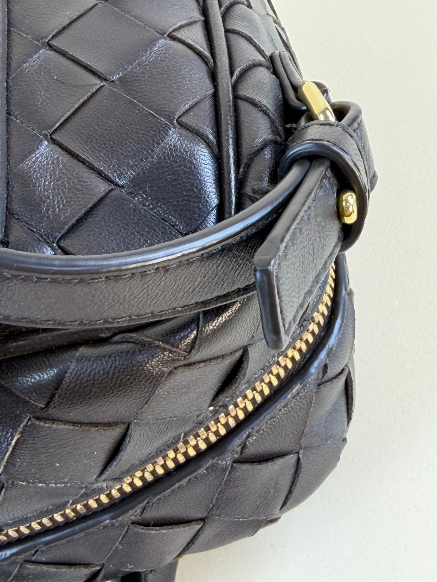 Bottega Veneta brown fondant Intrecciato woven Nappa lather small getaway bag