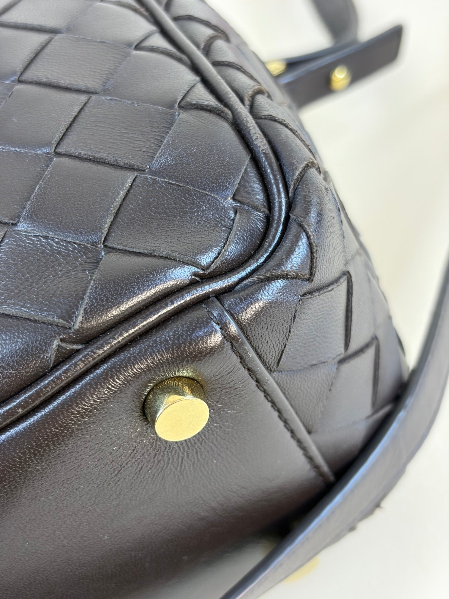 Bottega Veneta brown fondant Intrecciato woven Nappa lather small getaway bag