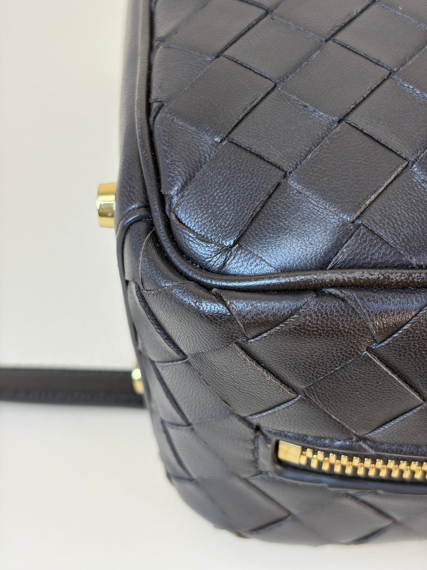 Bottega Veneta brown fondant Intrecciato woven Nappa lather small getaway bag