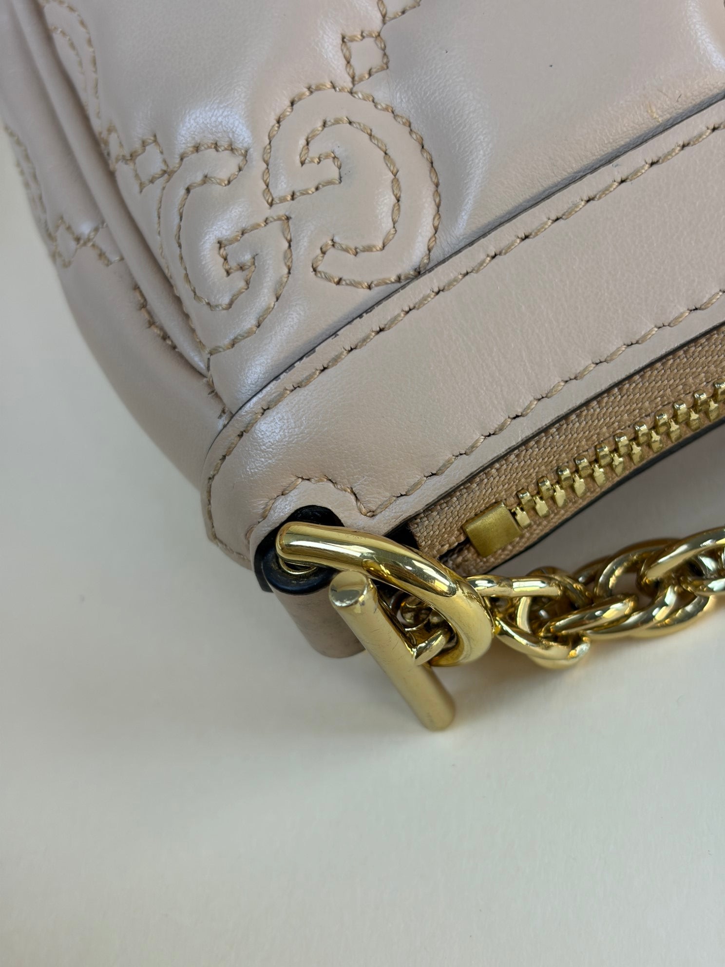 Gucci GG nude matelassé small shoulder bag