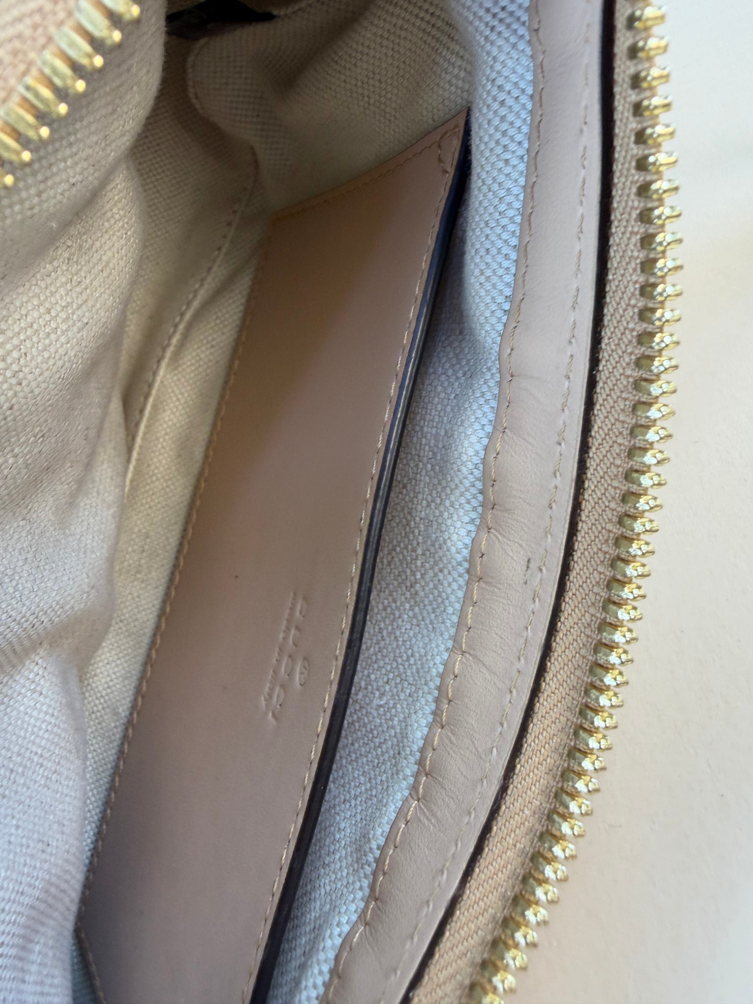 Gucci GG nude matelassé small shoulder bag