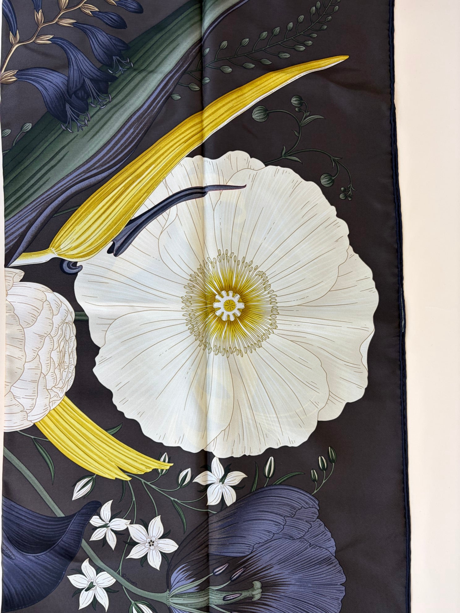Hermes bouquet final silk scarf ebne sable vert