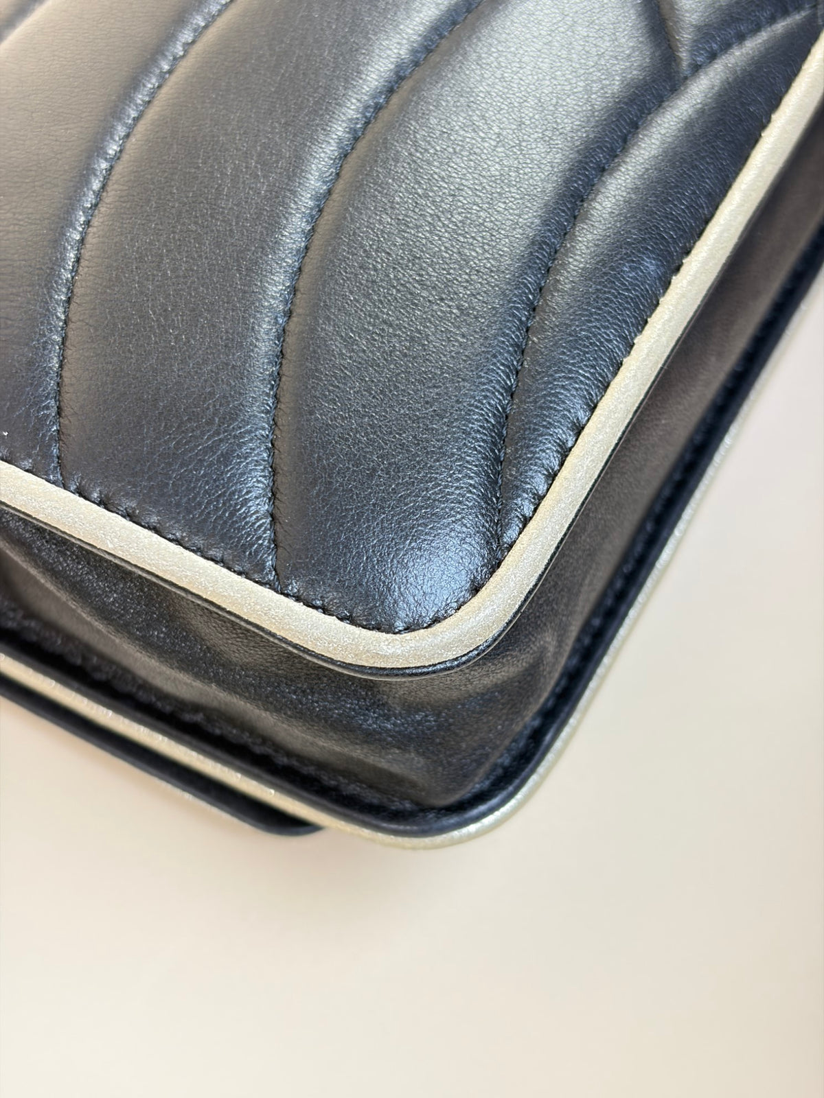 Chanel pagoda black lambskin leather woc bag