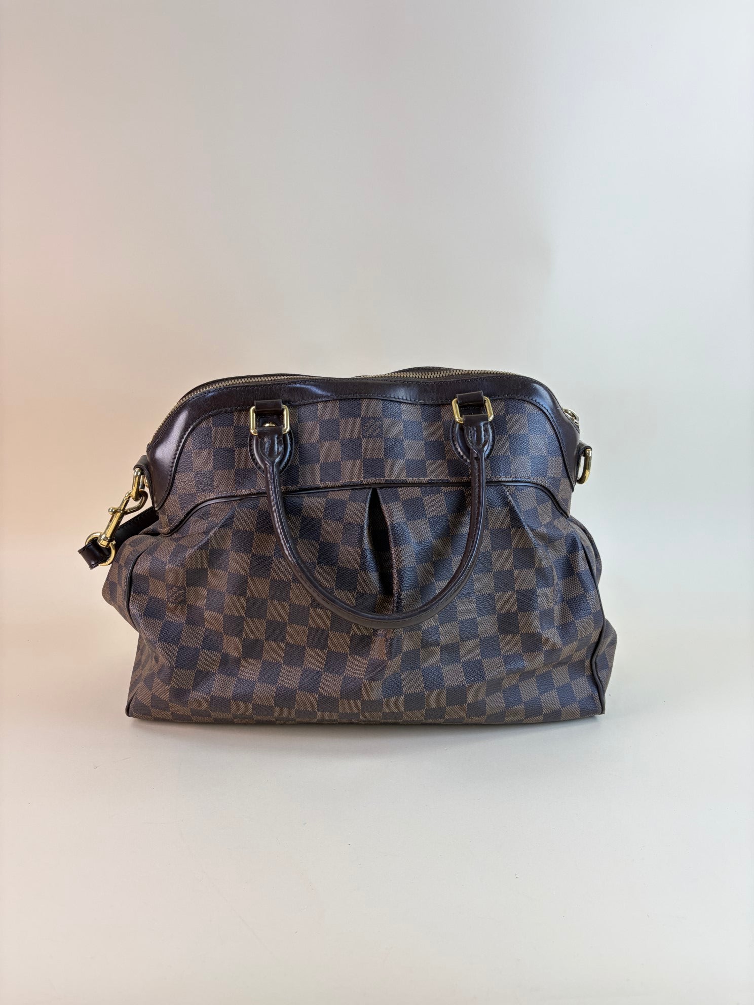 Louis Vuitton Damier Ebene Trevi gM Bag