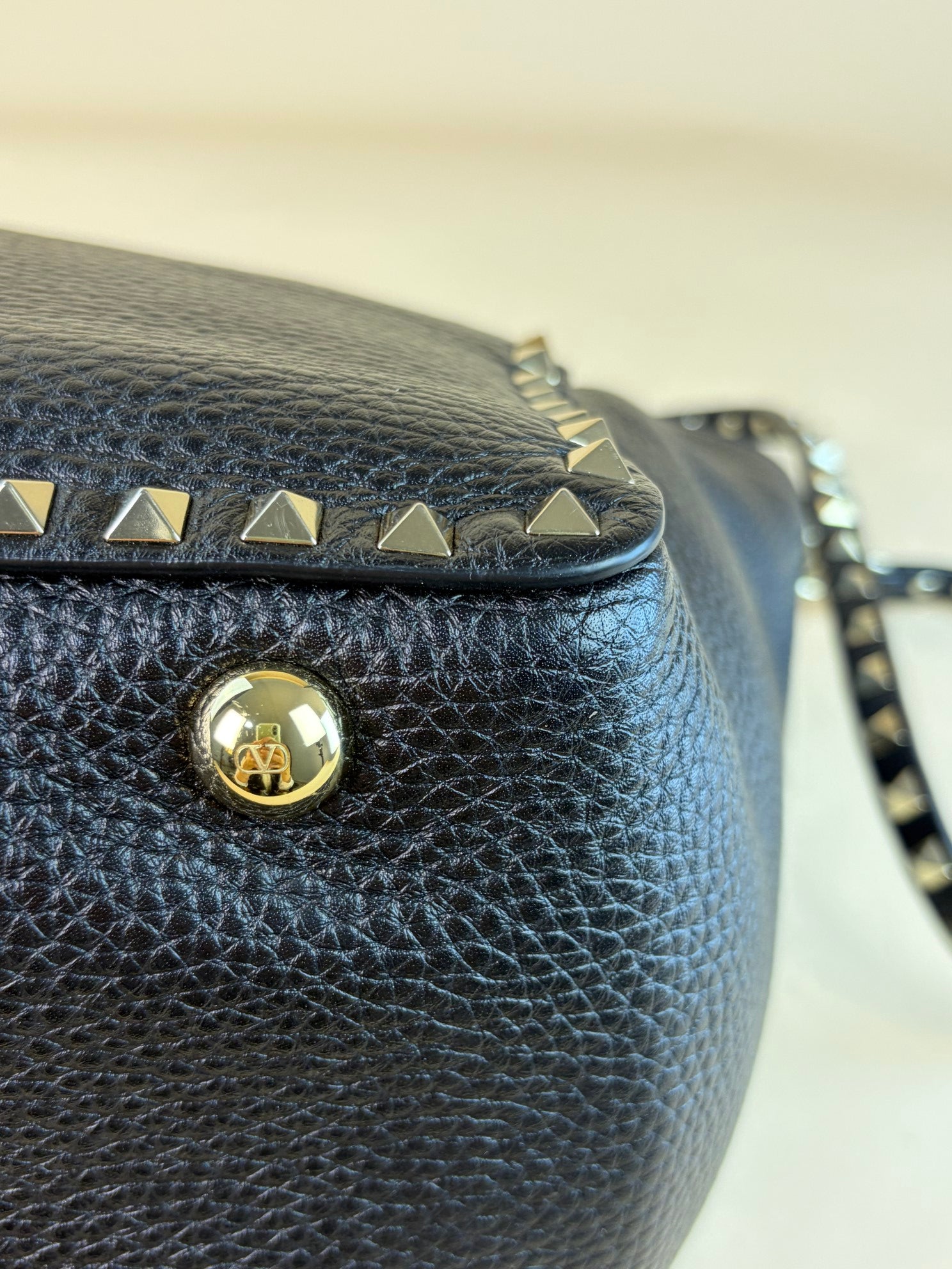 Valentino black Vitello Rockstud medium Bag