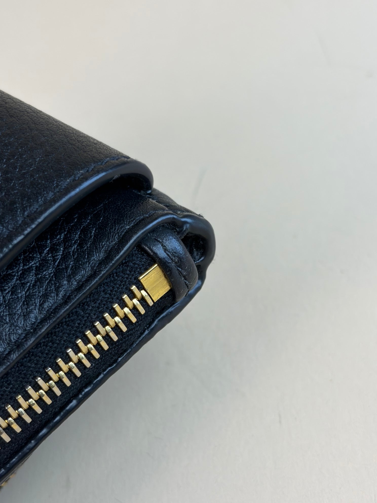 PRADA vitello danio black waist bag