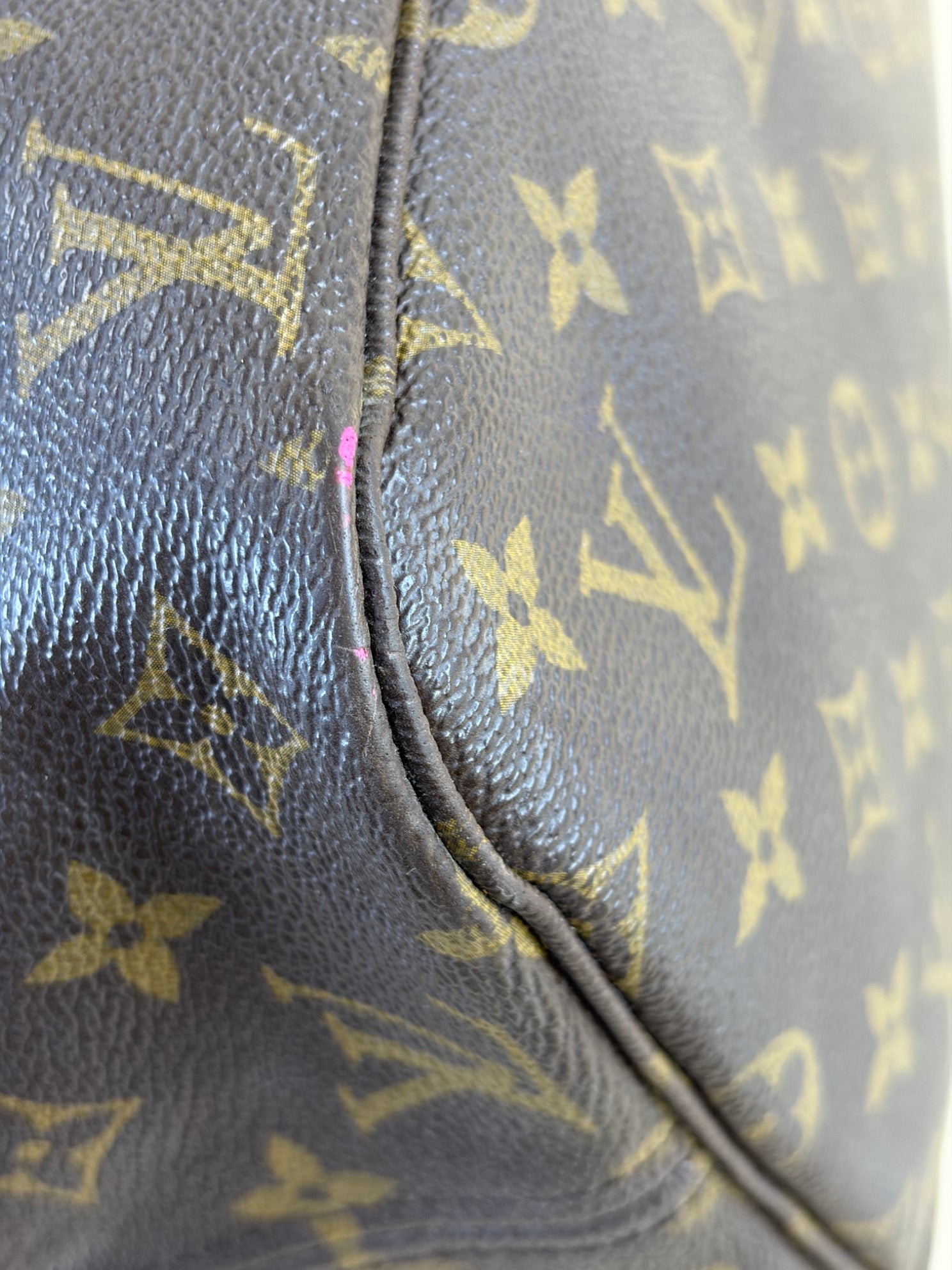 Louis Vuitton Monogram MM Neverfull Bag